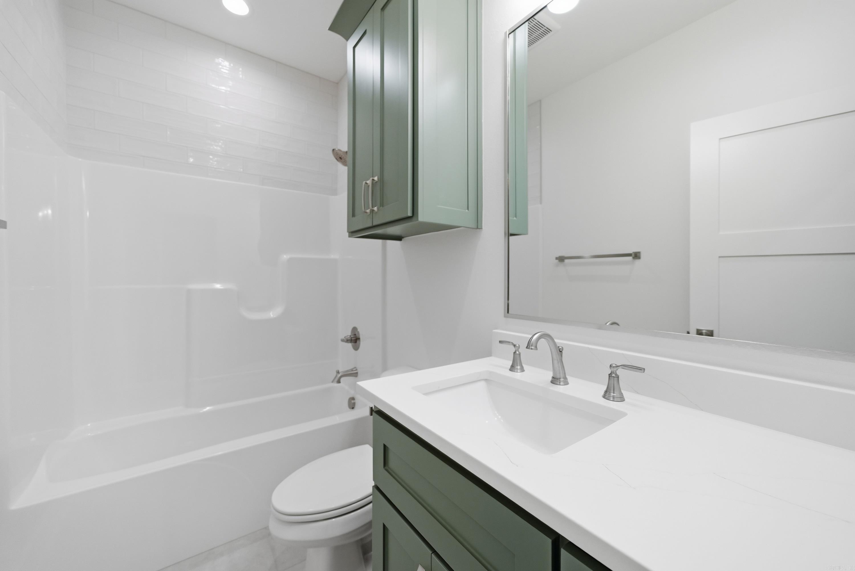 1645 Nantucket Property Photo 38