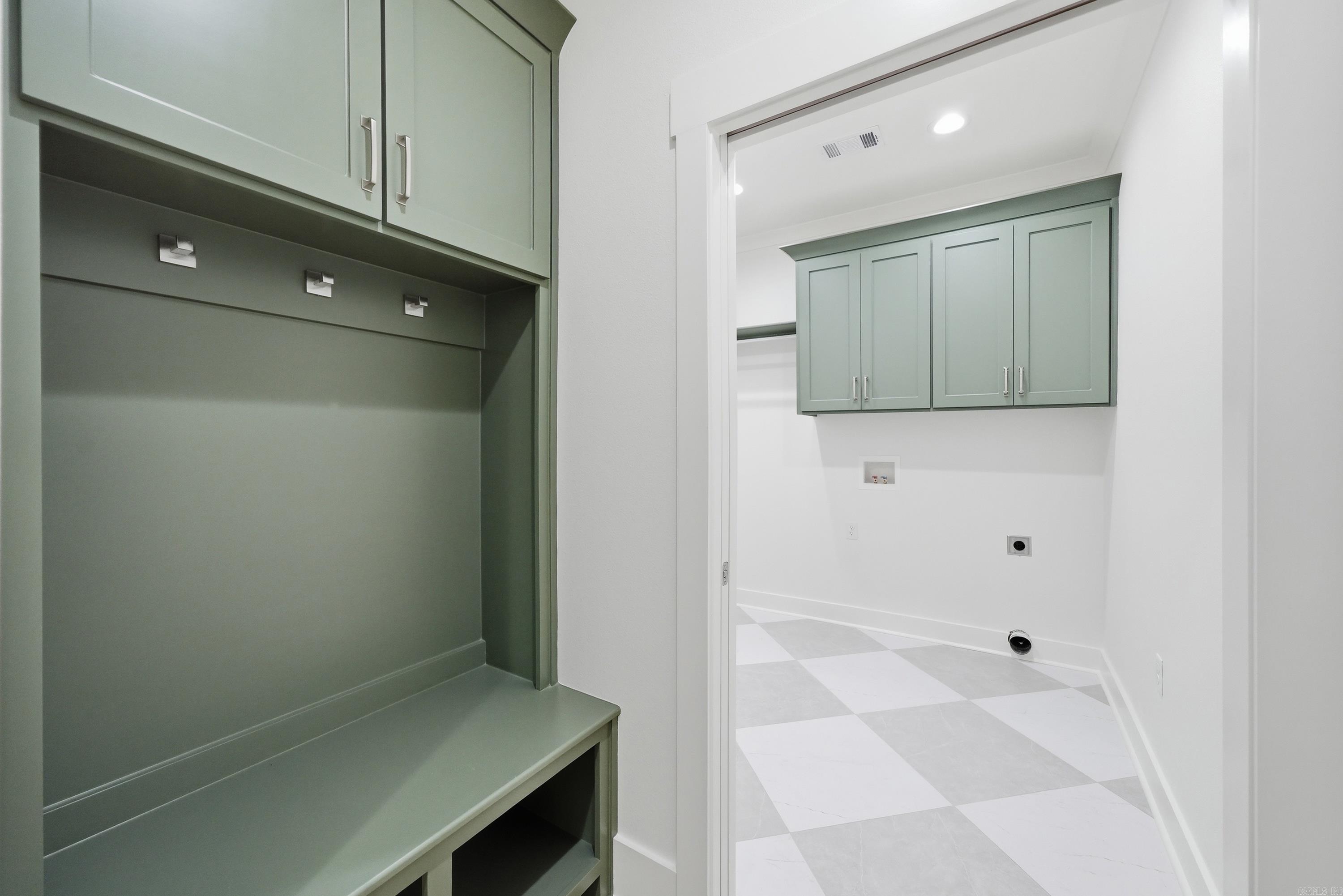 1645 Nantucket Property Photo 40