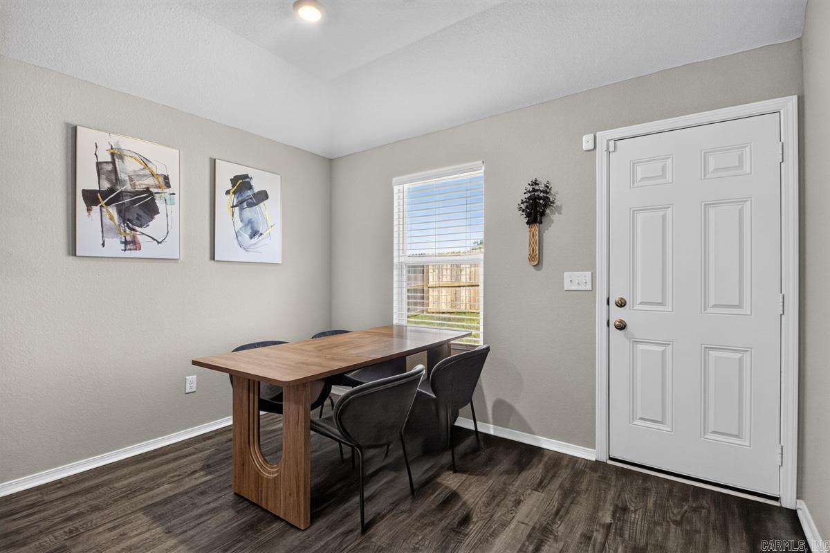 2136 Dandelion Drive Property Photo 12