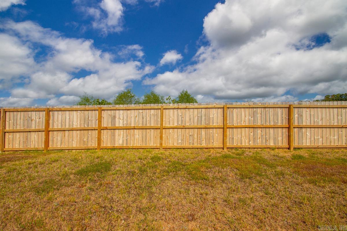 2136 Dandelion Drive Property Photo 24
