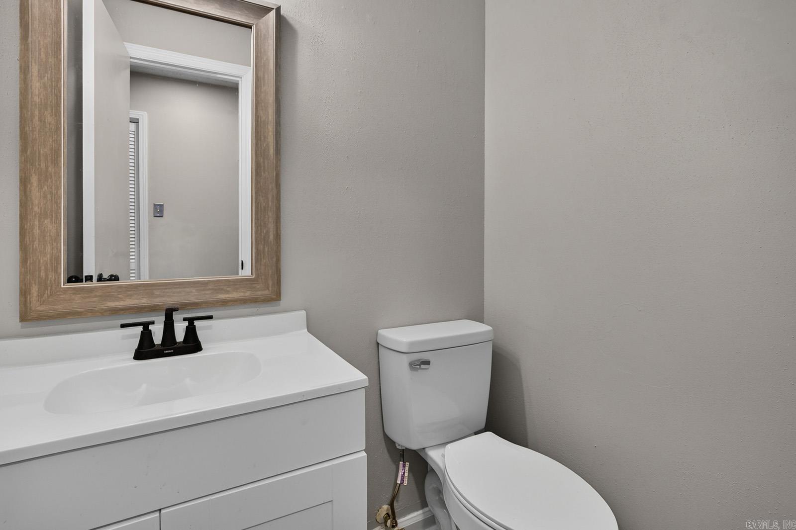 86 Bame Cir Property Photo 20