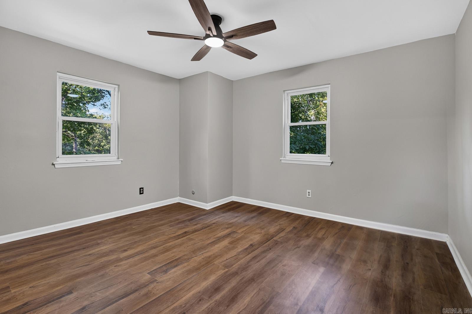 86 Bame Cir Property Photo 35