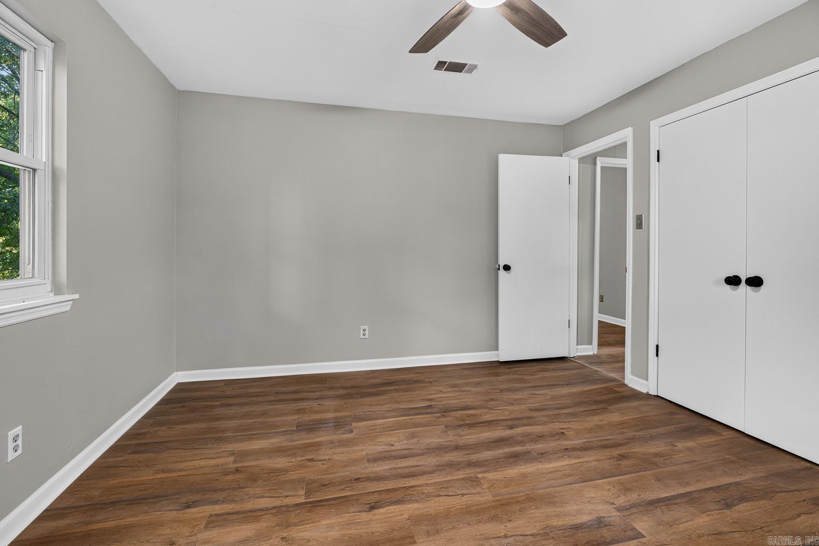 86 Bame Cir Property Photo 36