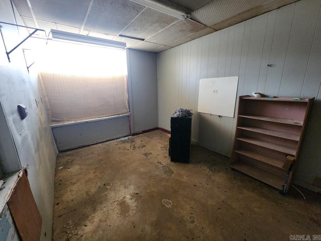 906 John Harden Drive Property Photo 8