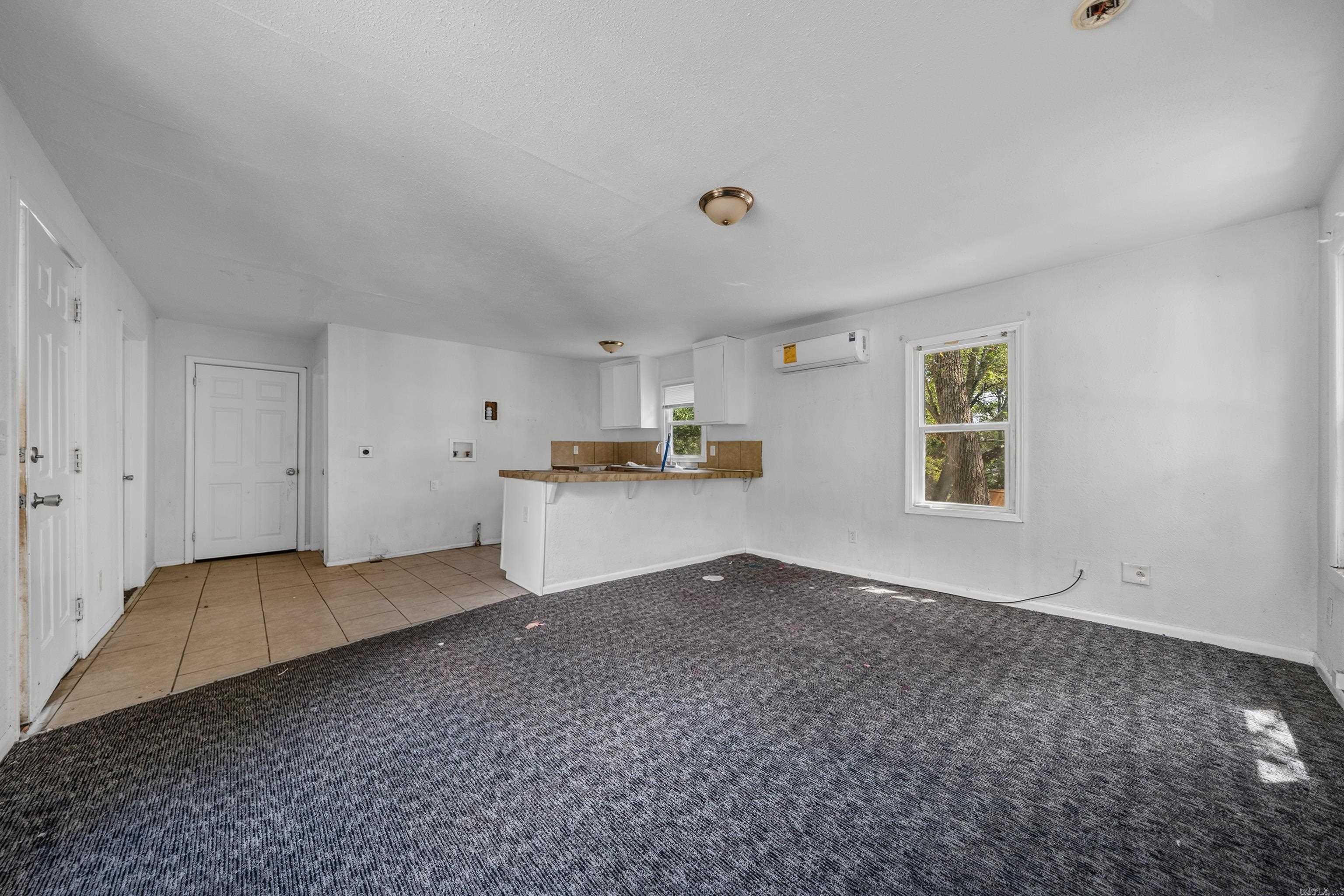 221 & 223 Wood St Property Photo 27