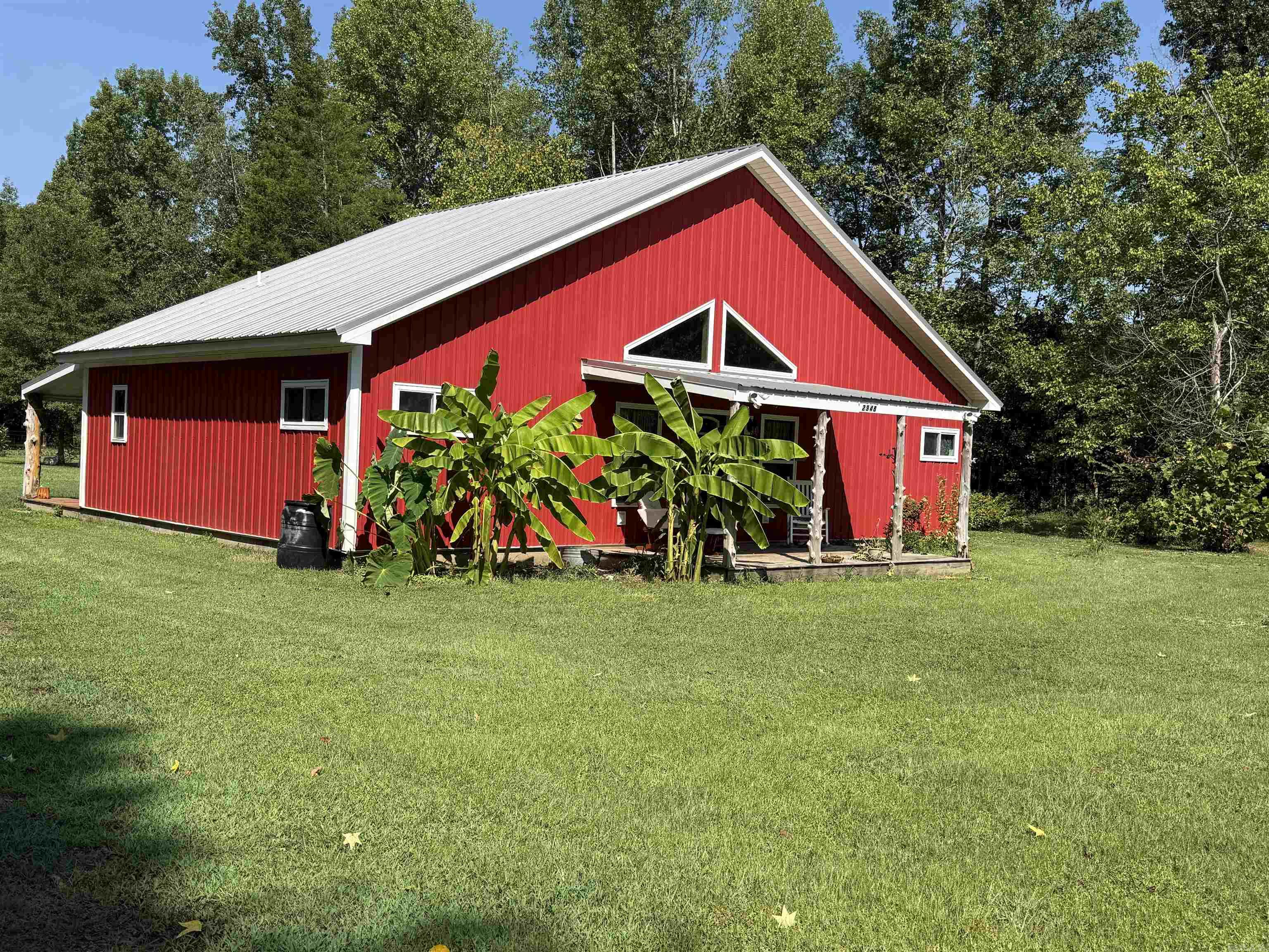 2948 Riverbend Road Property Photo 1