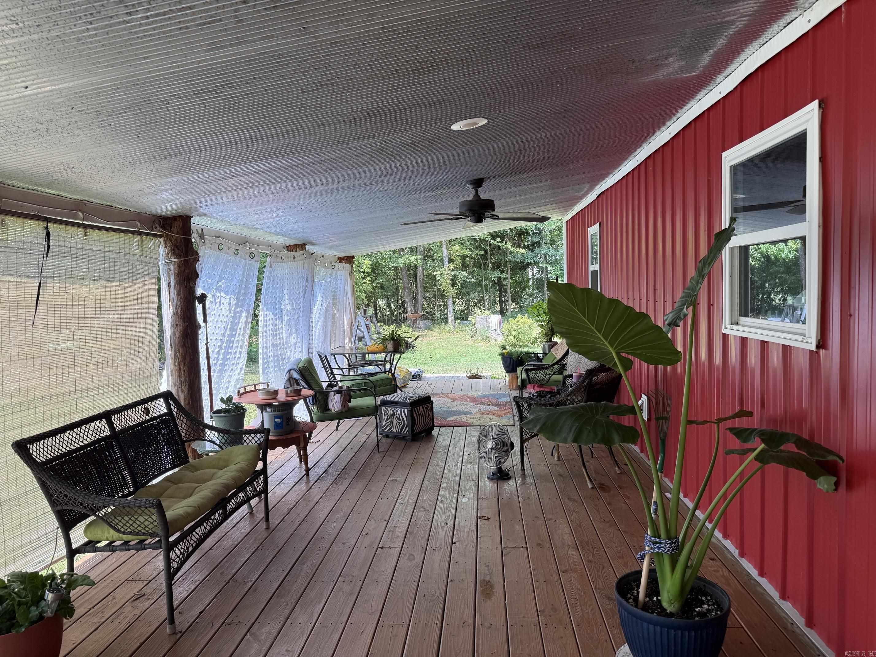 2948 Riverbend Road Property Photo 4