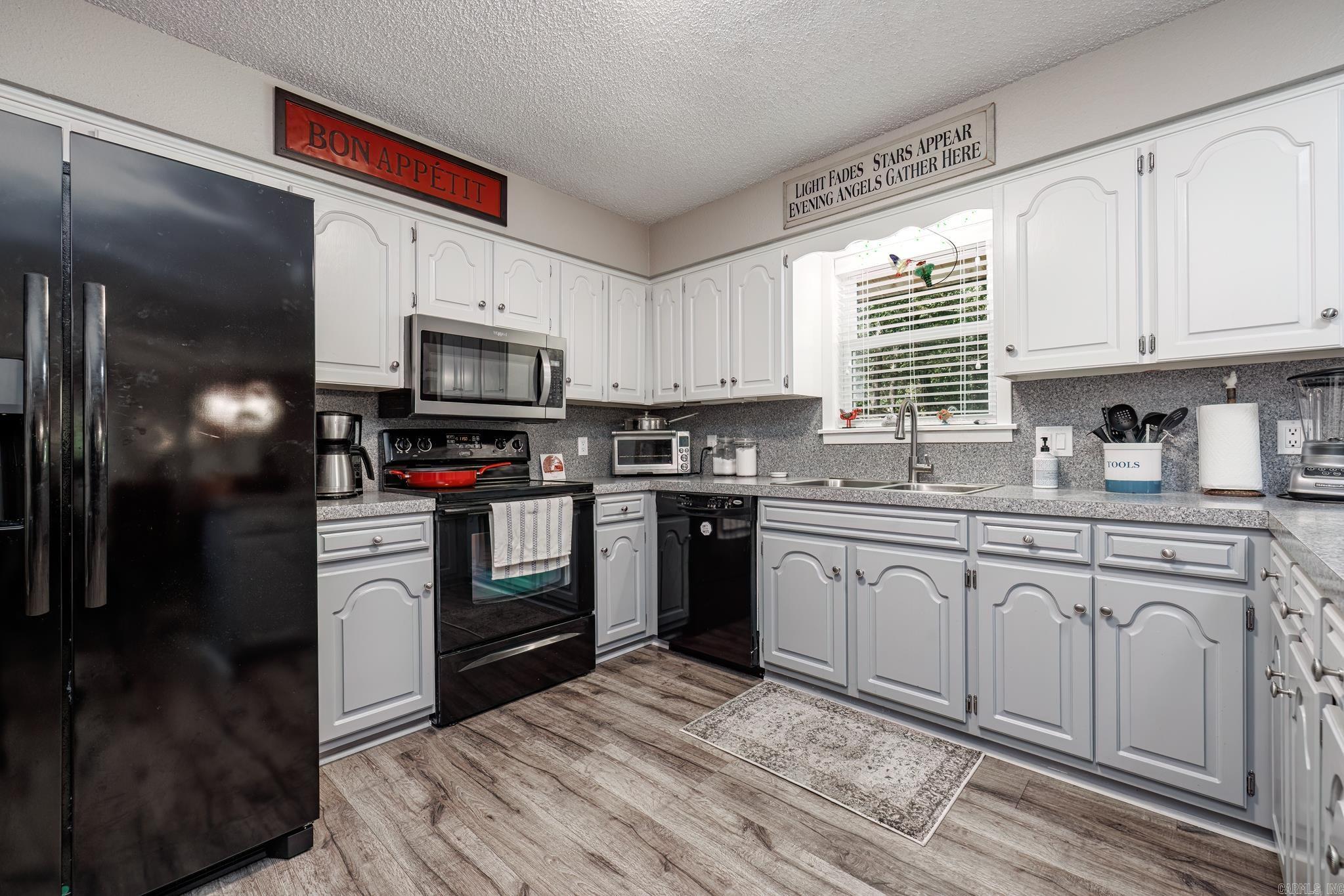 30 Herencia Circle Property Photo 15