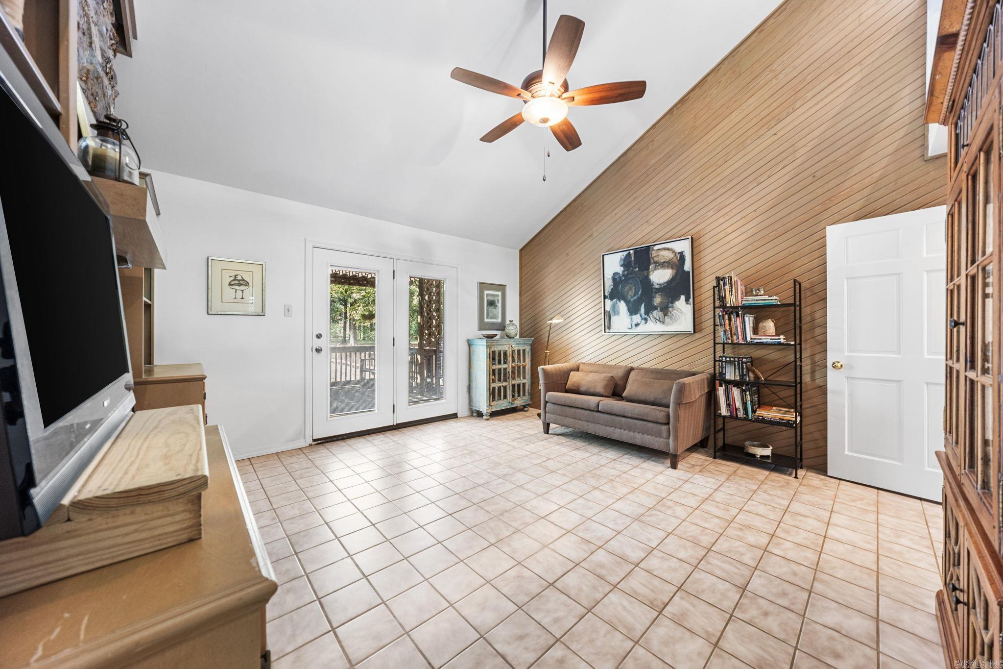 13717 Bringle Creek Road Property Photo 13