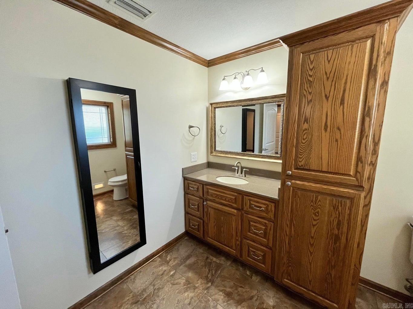 600 N Park Road Property Photo 25