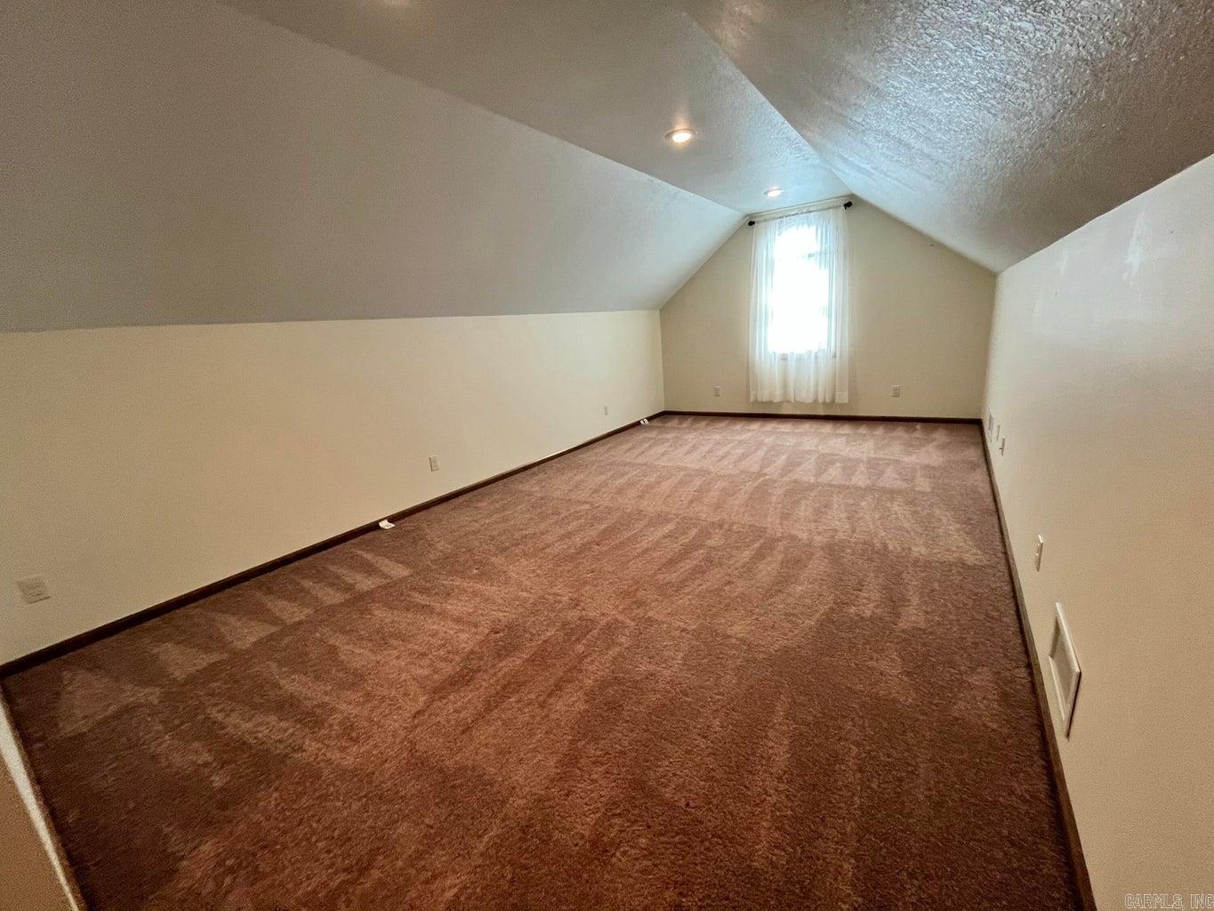600 N Park Road Property Photo 33