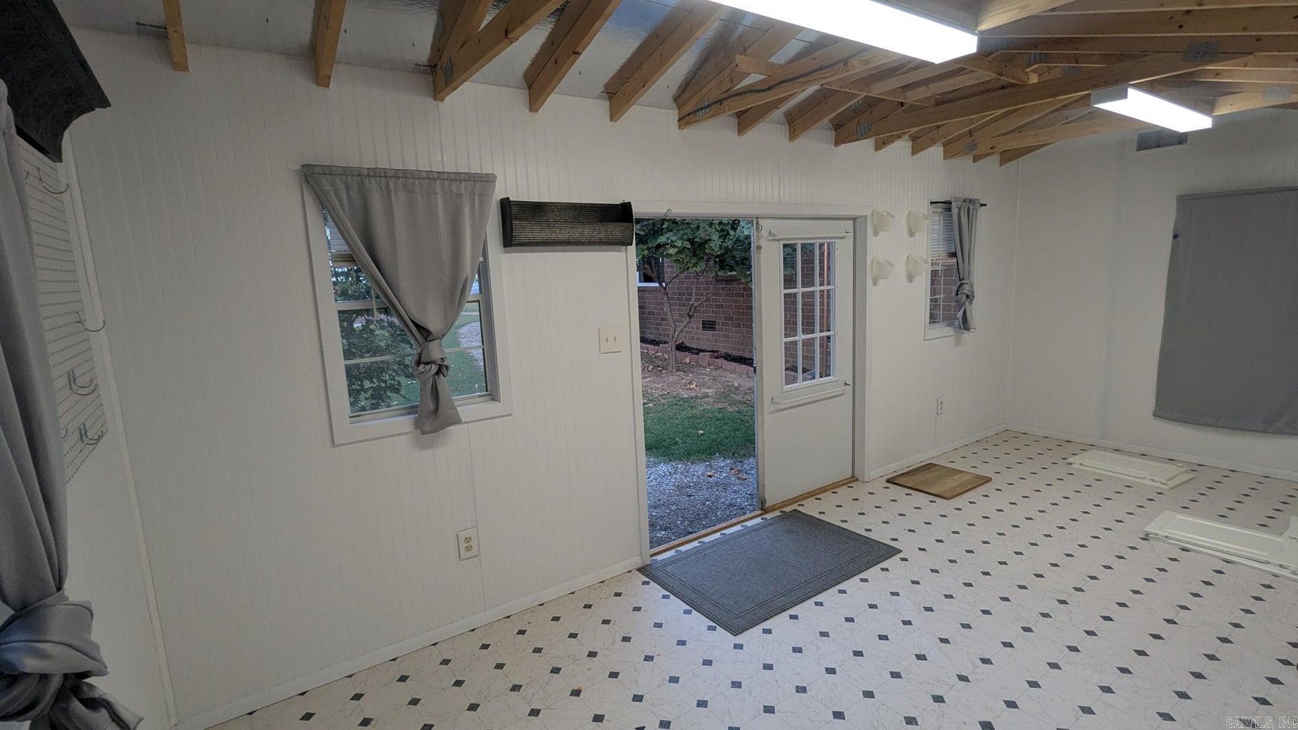 600 N Park Road Property Photo 41