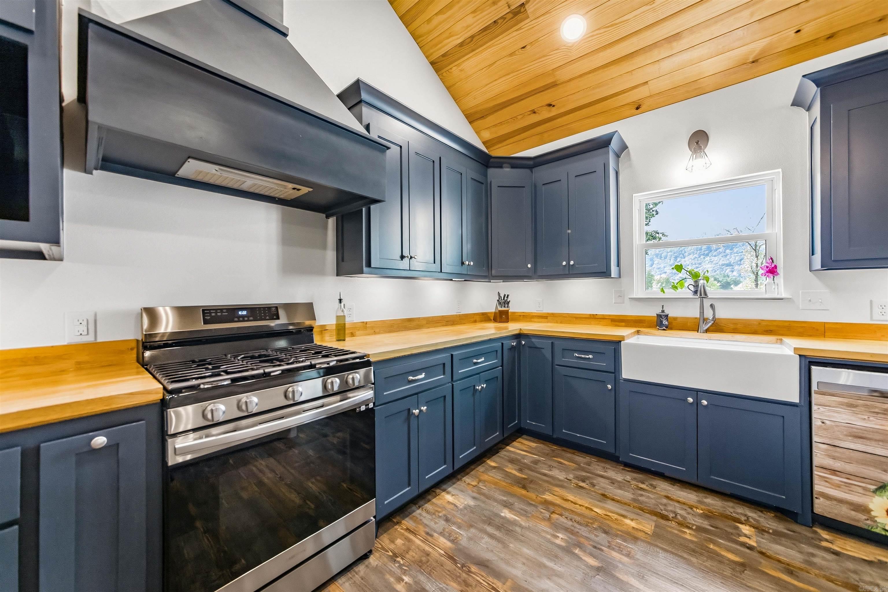152 Wildflower Road Property Photo 17