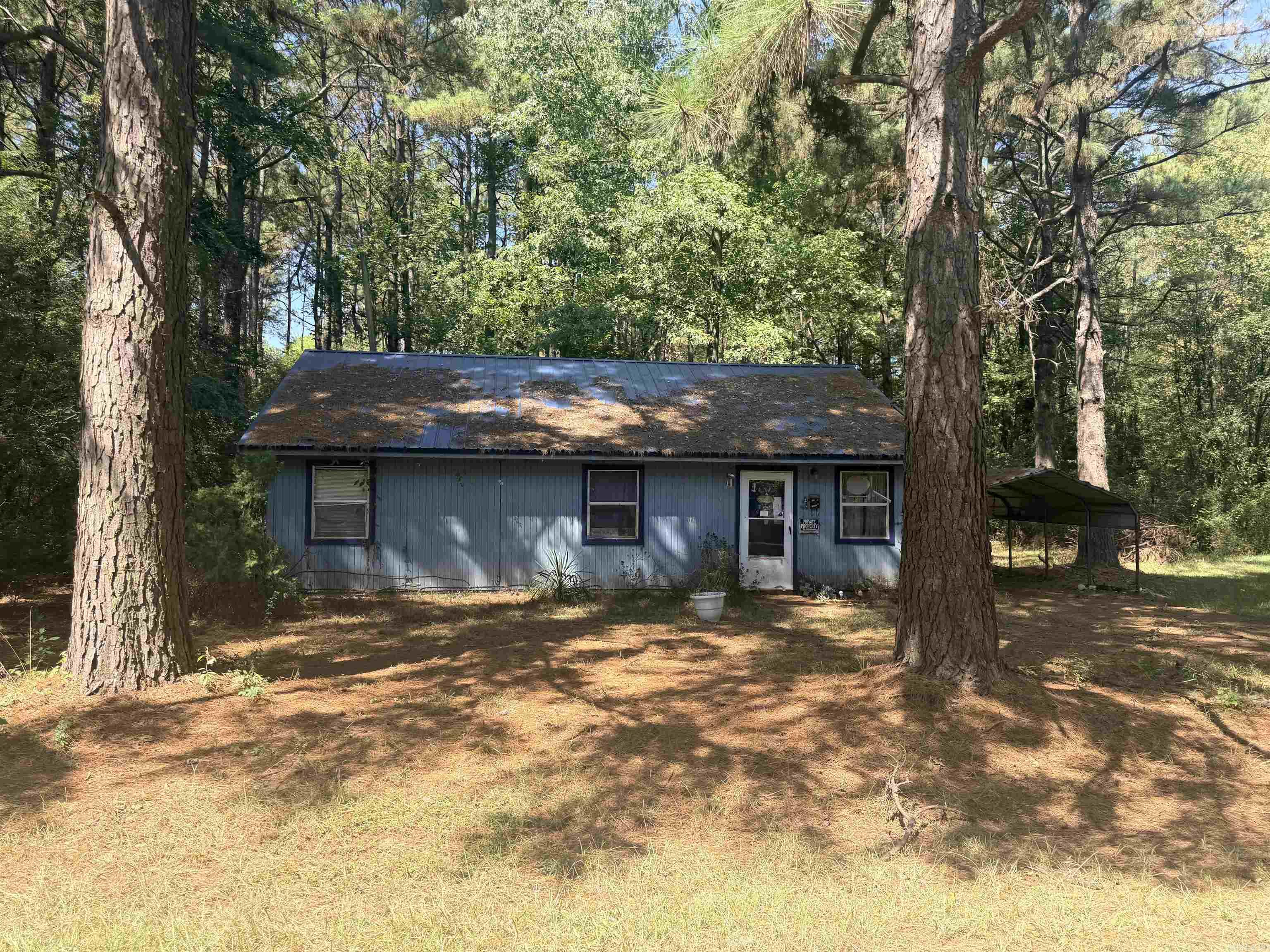 637 Sw Front Street Property Photo 2