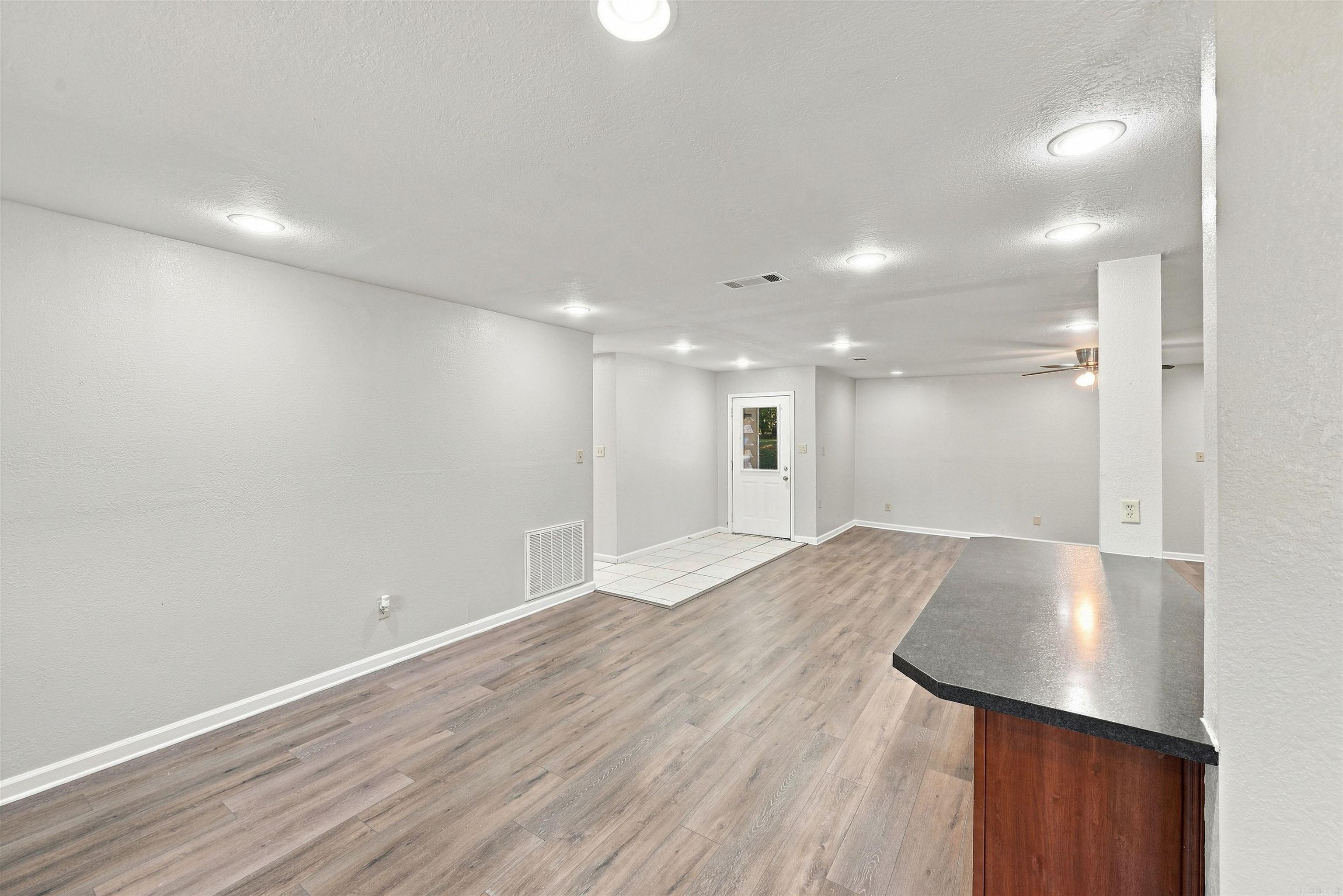 5 Raleigh Lane Property Photo 8