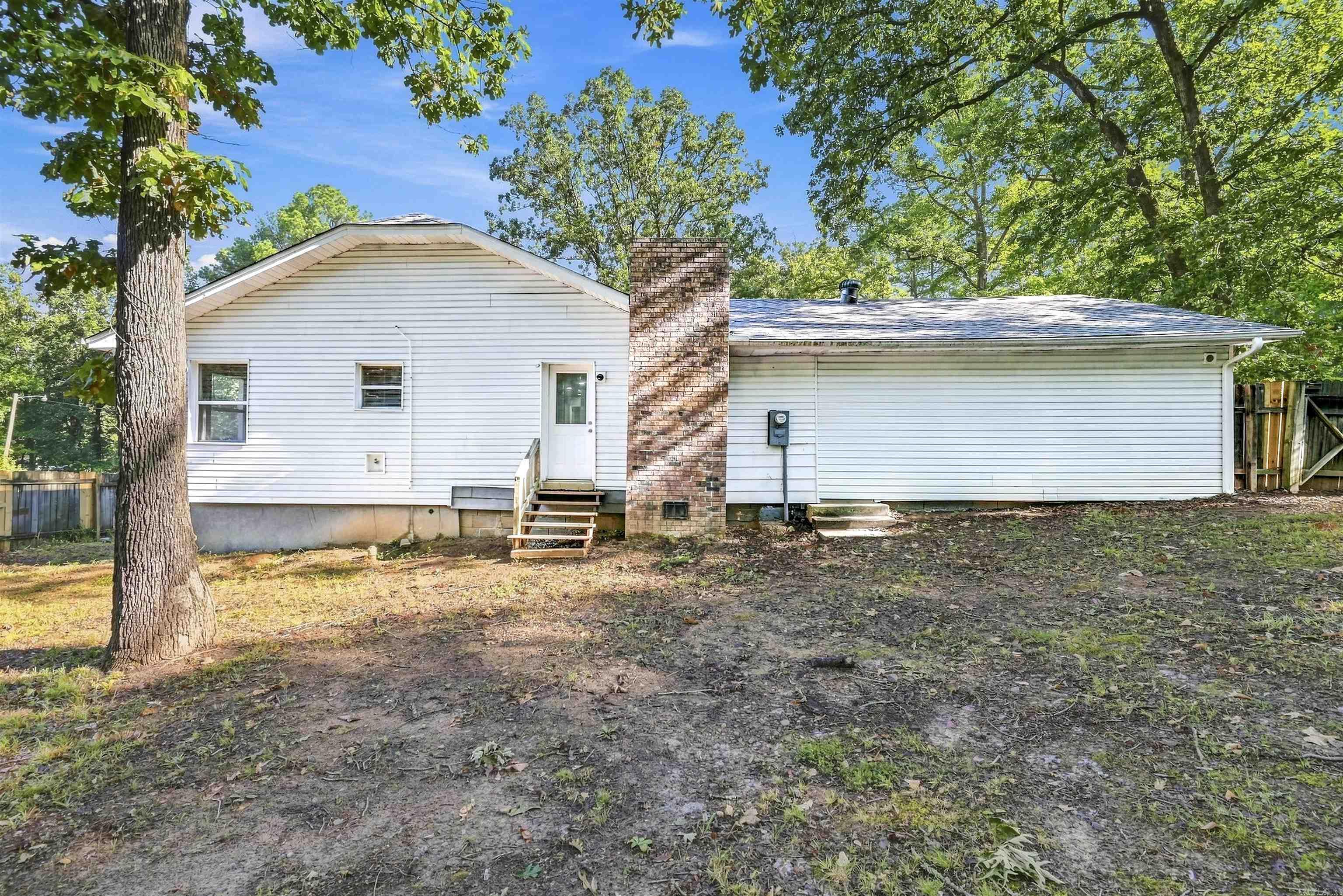 5 Raleigh Lane Property Photo 28