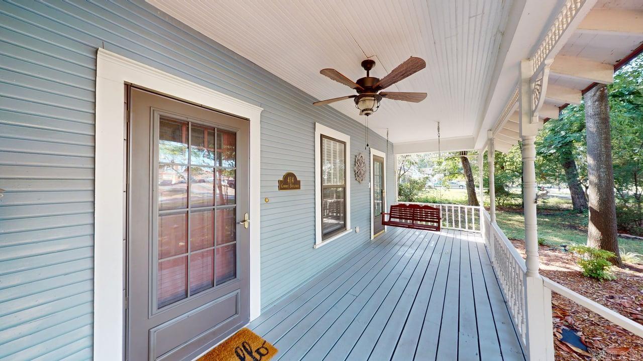 414 Conway Boulevard Property Photo 3