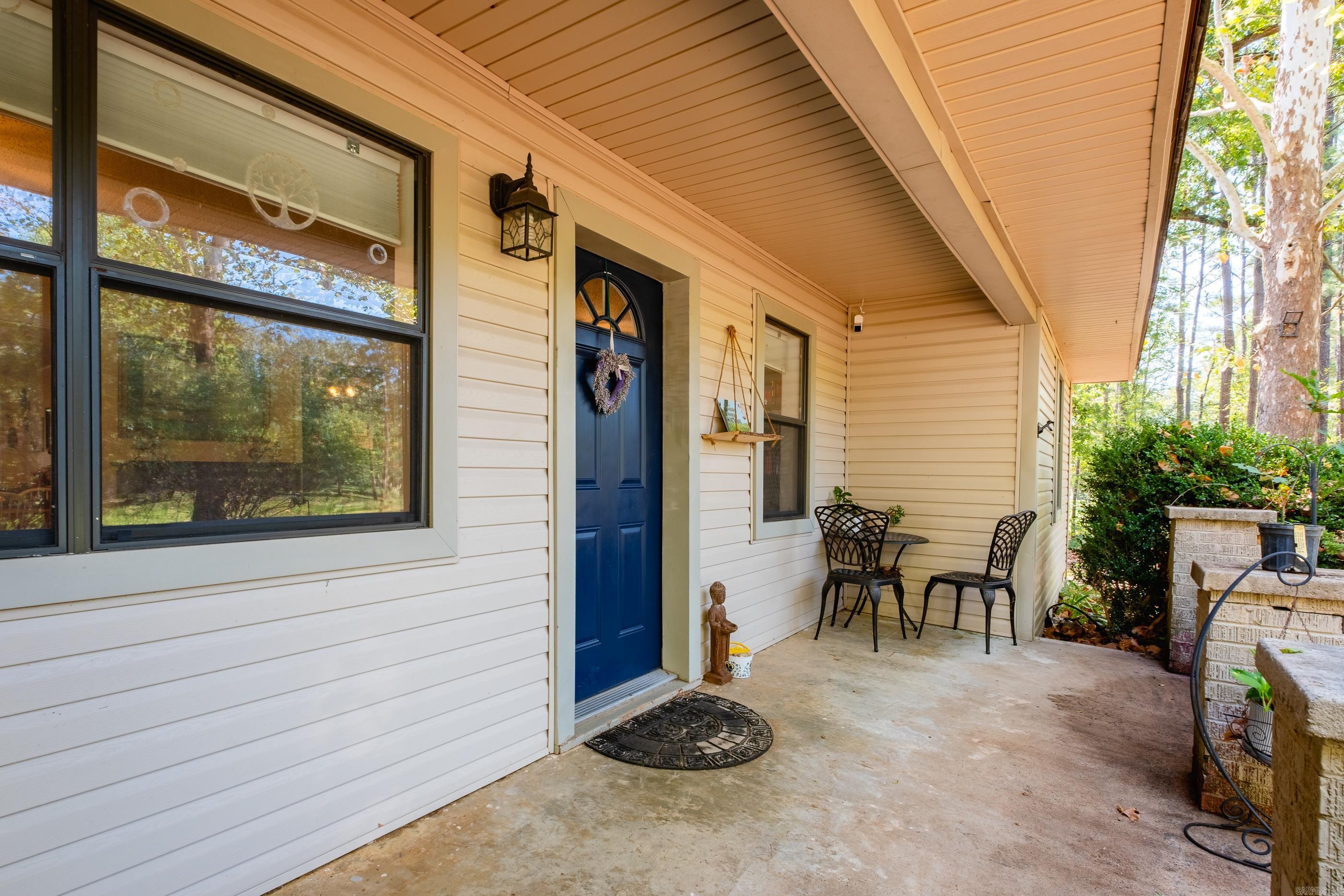 17723 Ironton Road Property Photo 5