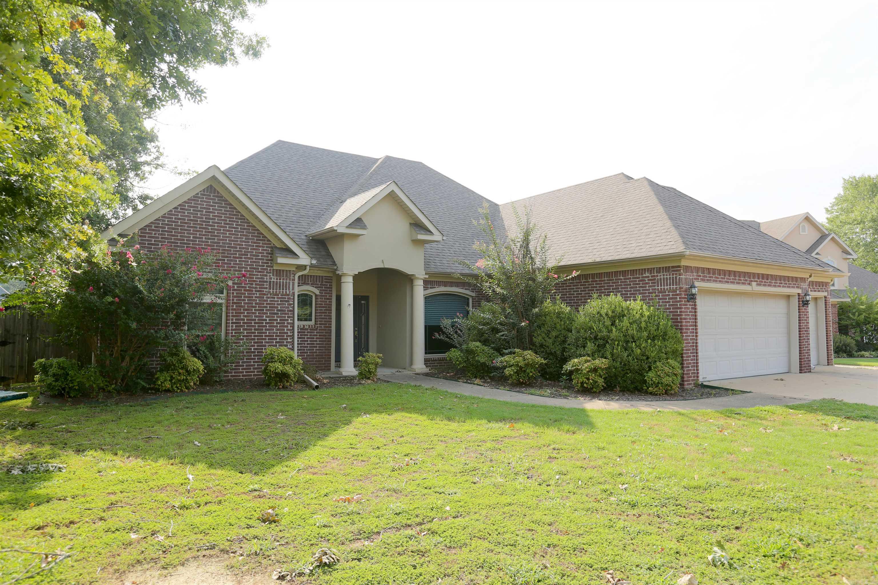 5008 Congressional Property Photo 1