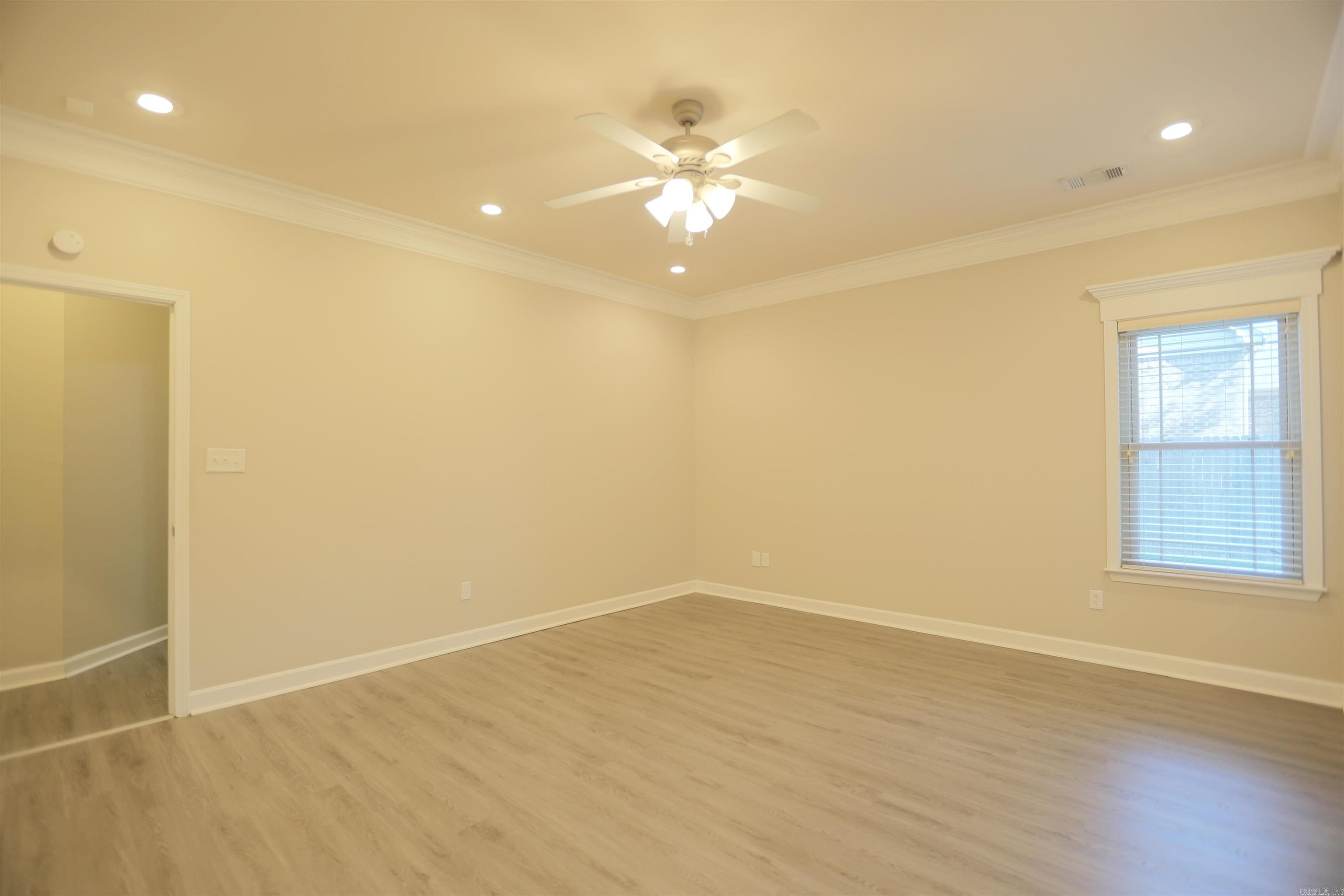 5008 Congressional Property Photo 15
