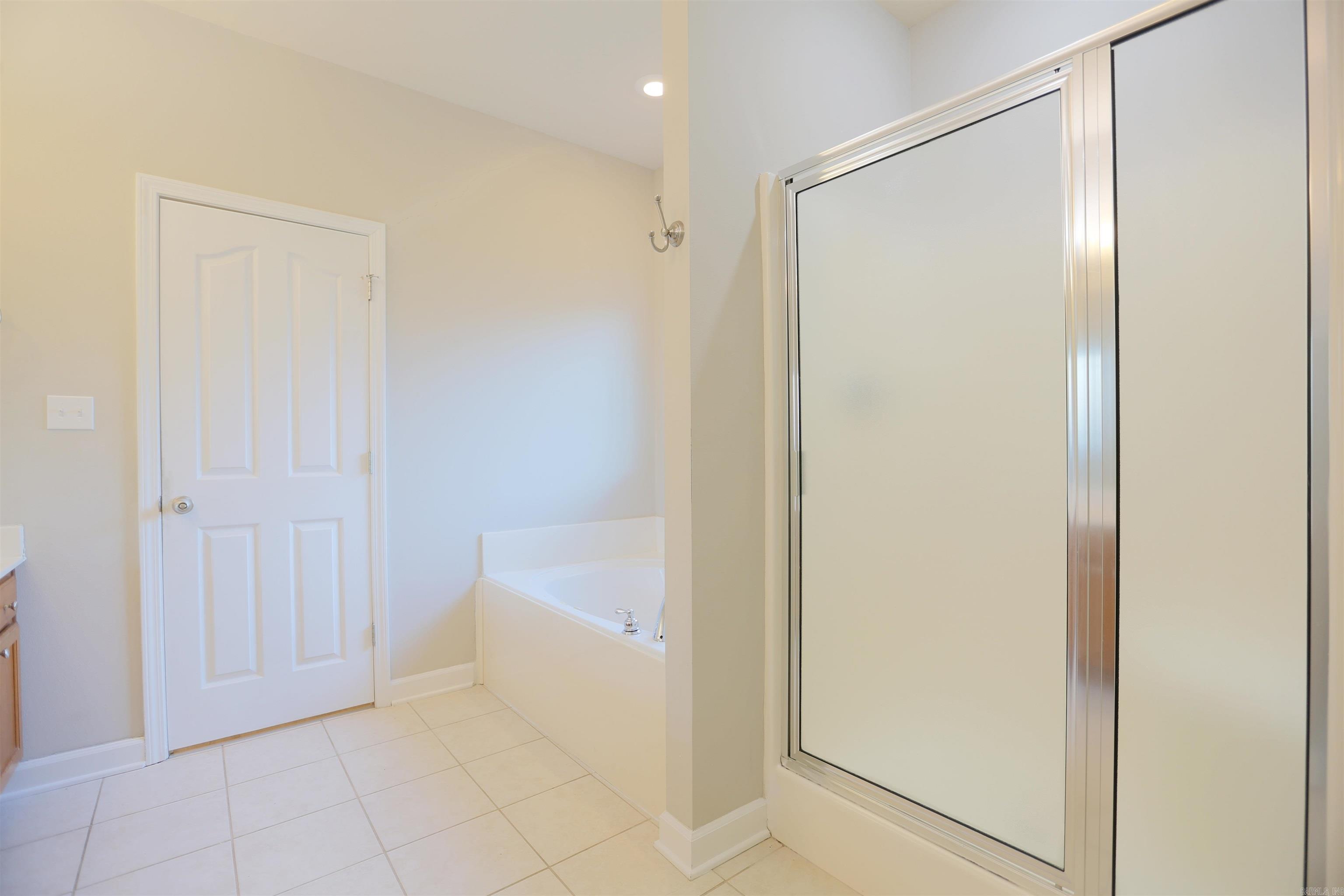 5008 Congressional Property Photo 18