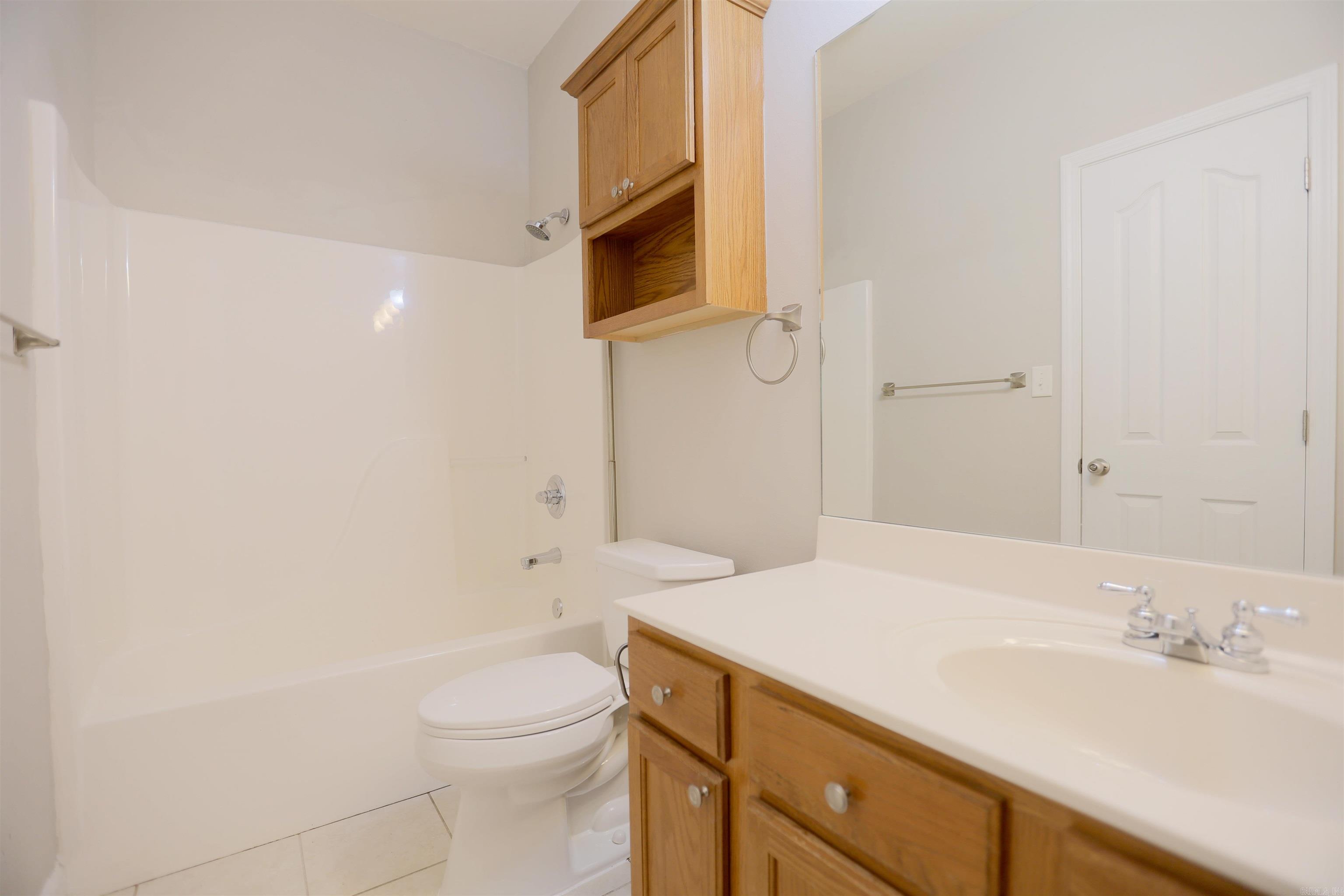 5008 Congressional Property Photo 28
