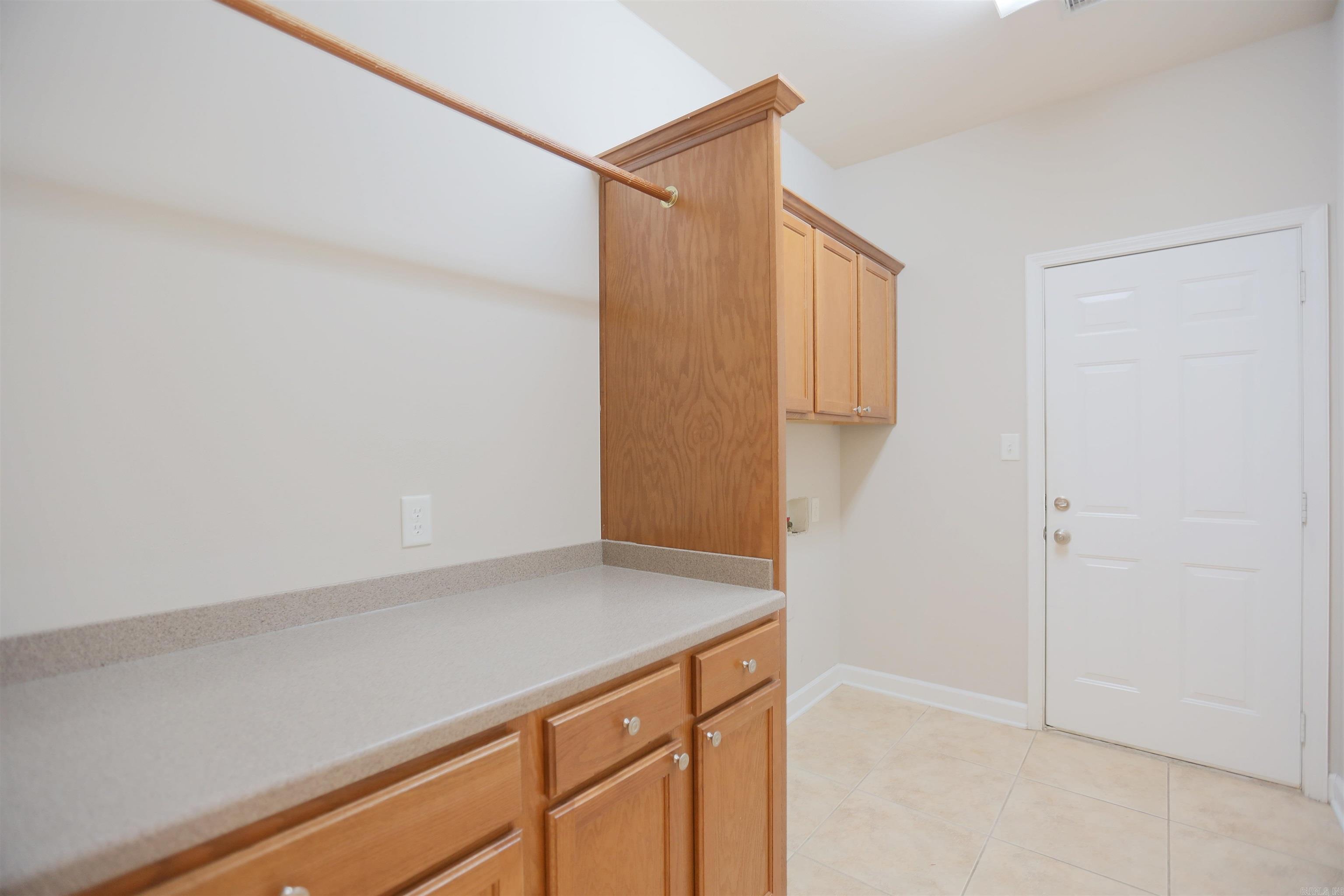 5008 Congressional Property Photo 29