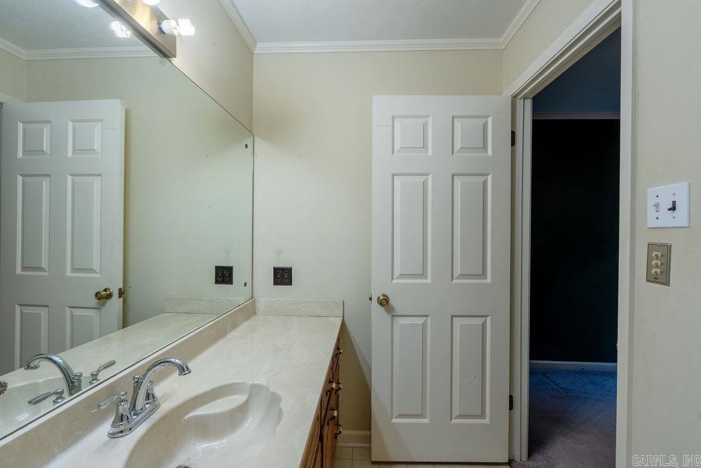 7789 Wilburn Road Property Photo 32