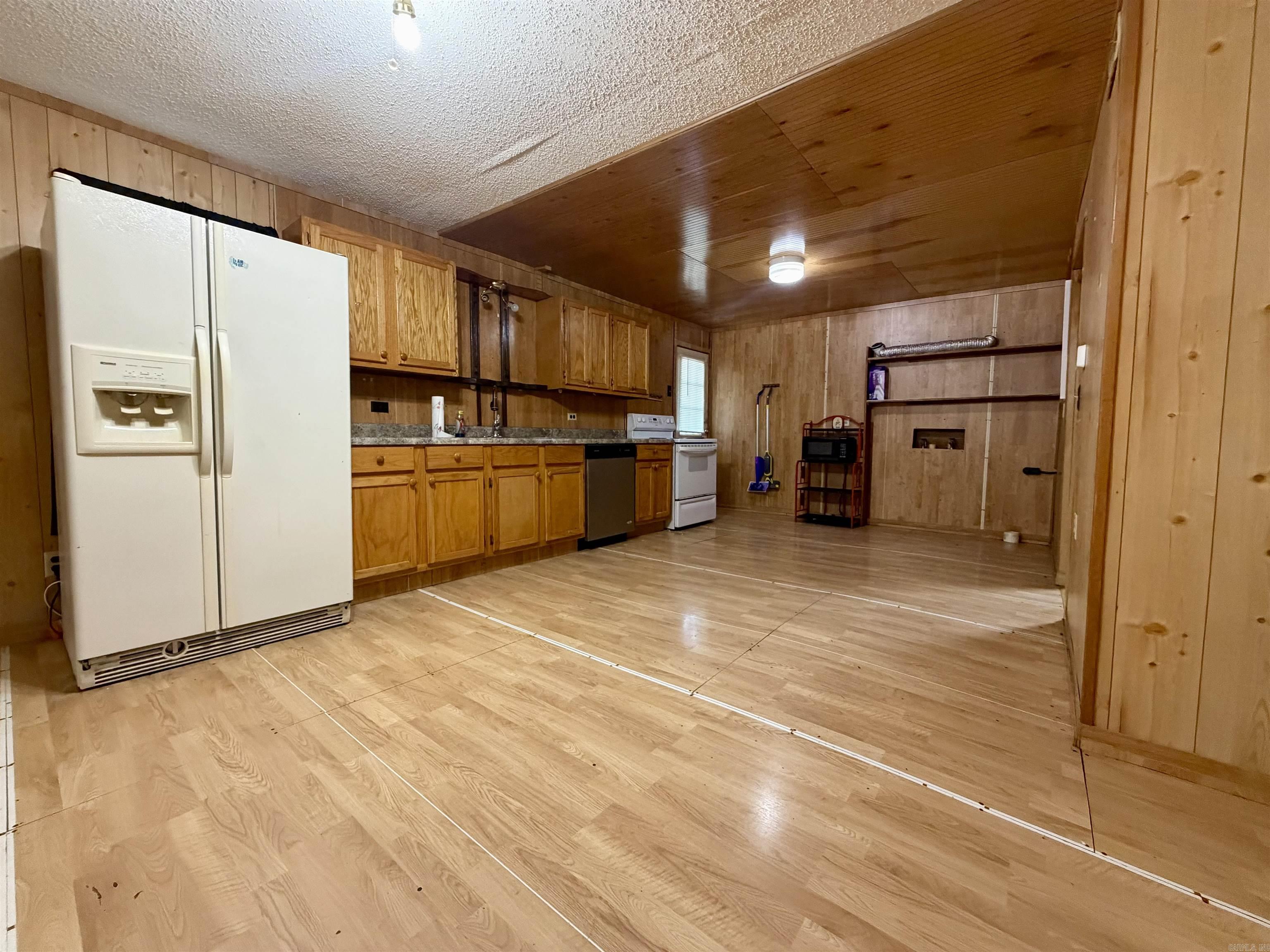 5333 Hwy 376 S Property Photo 2