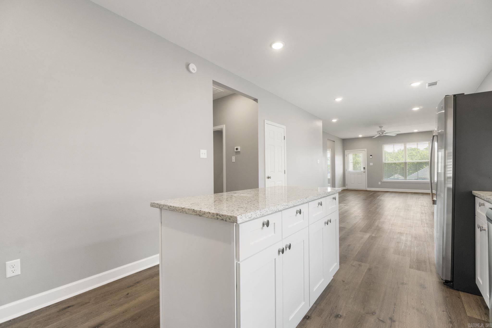 25 Wolfsbridge Loop Property Photo 15
