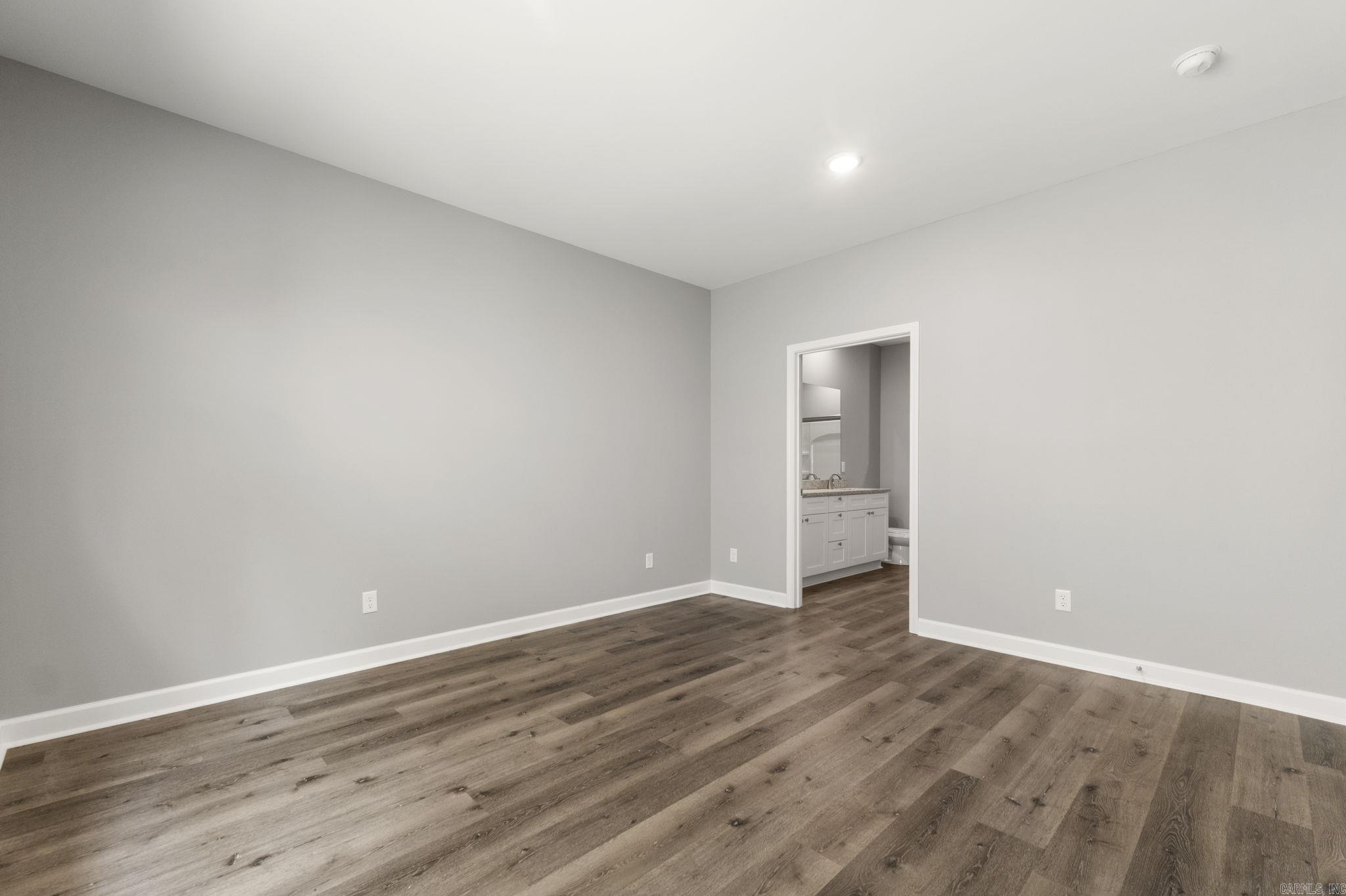 25 Wolfsbridge Loop Property Photo 20