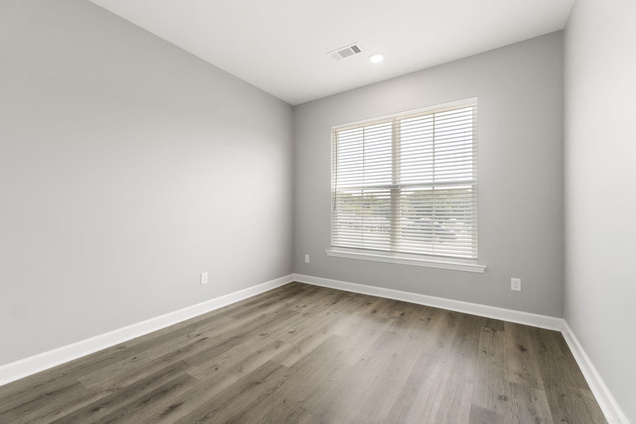 25 Wolfsbridge Loop Property Photo 28