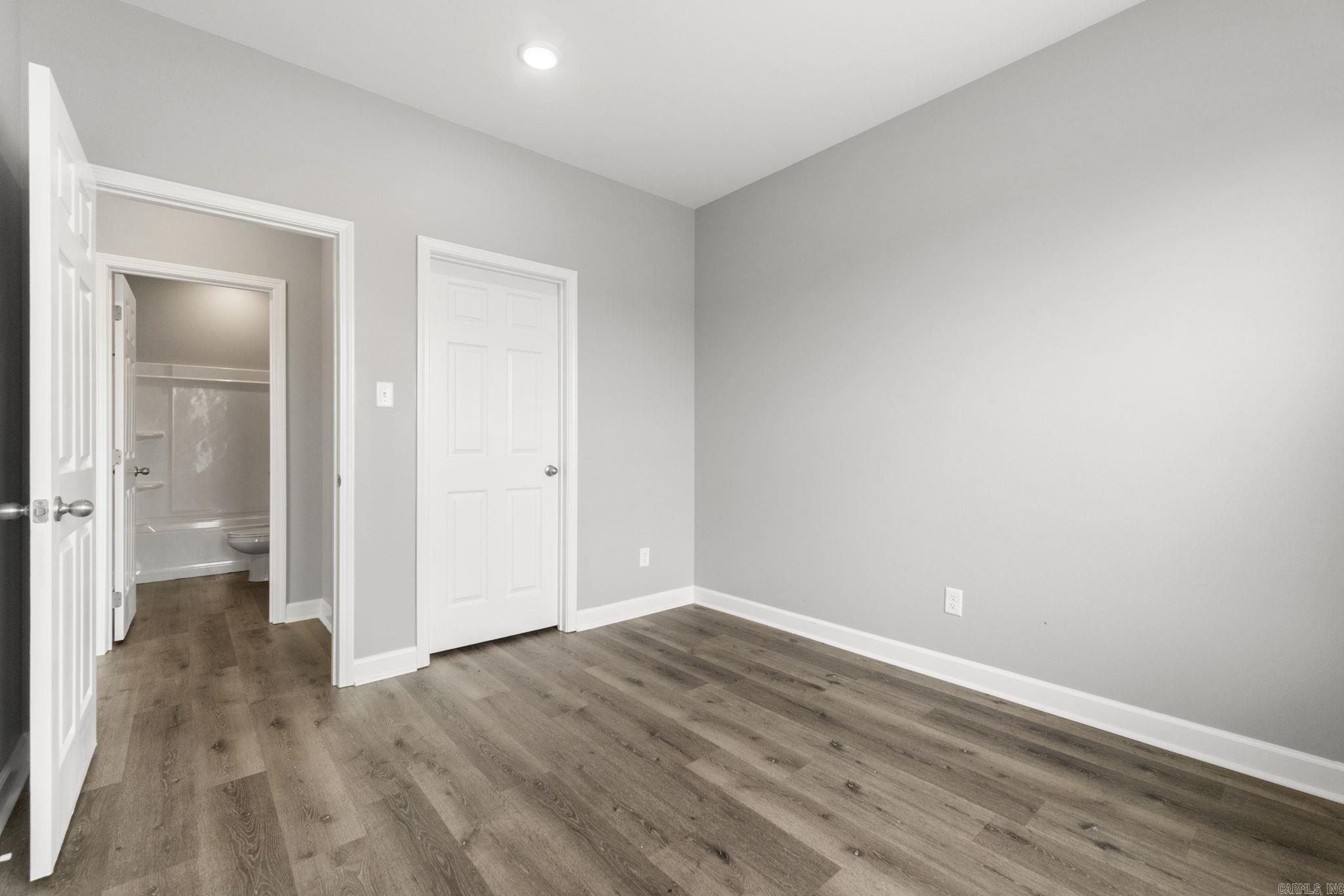 25 Wolfsbridge Loop Property Photo 29