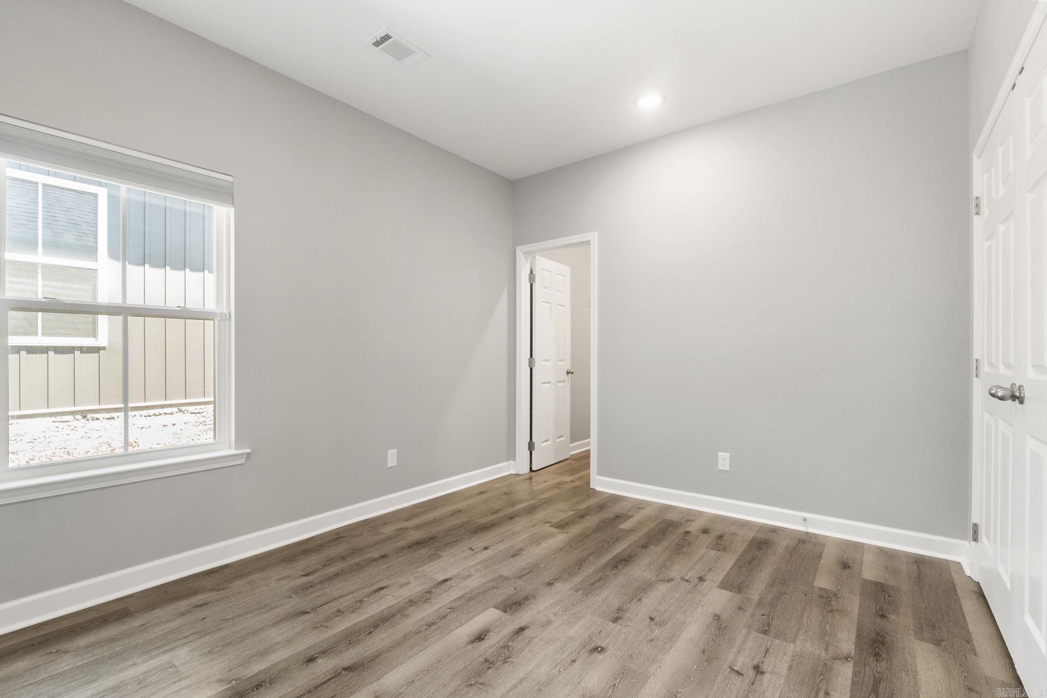 25 Wolfsbridge Loop Property Photo 33