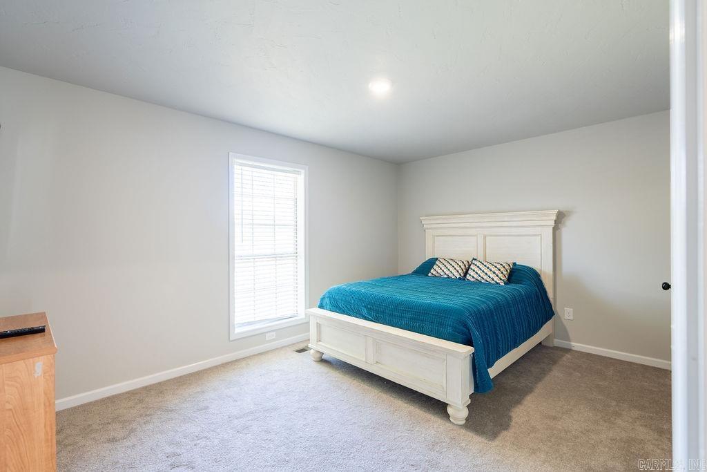 602 Edgewater Cove Property Photo 34