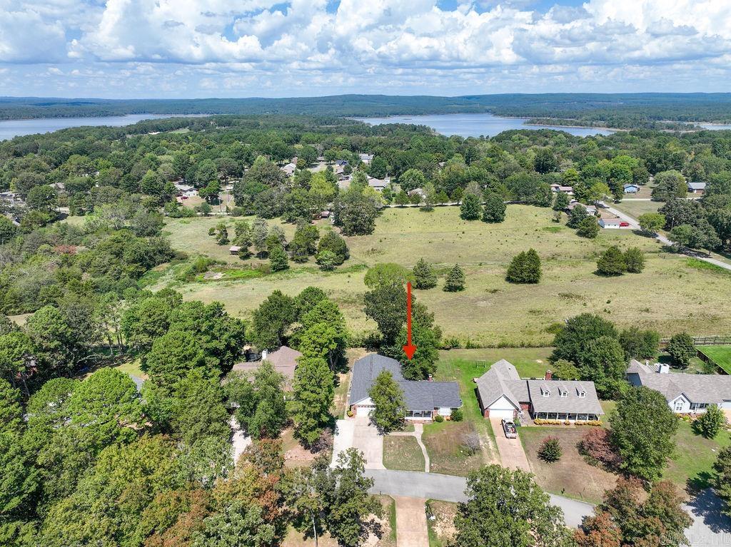 602 Edgewater Cove Property Photo 44
