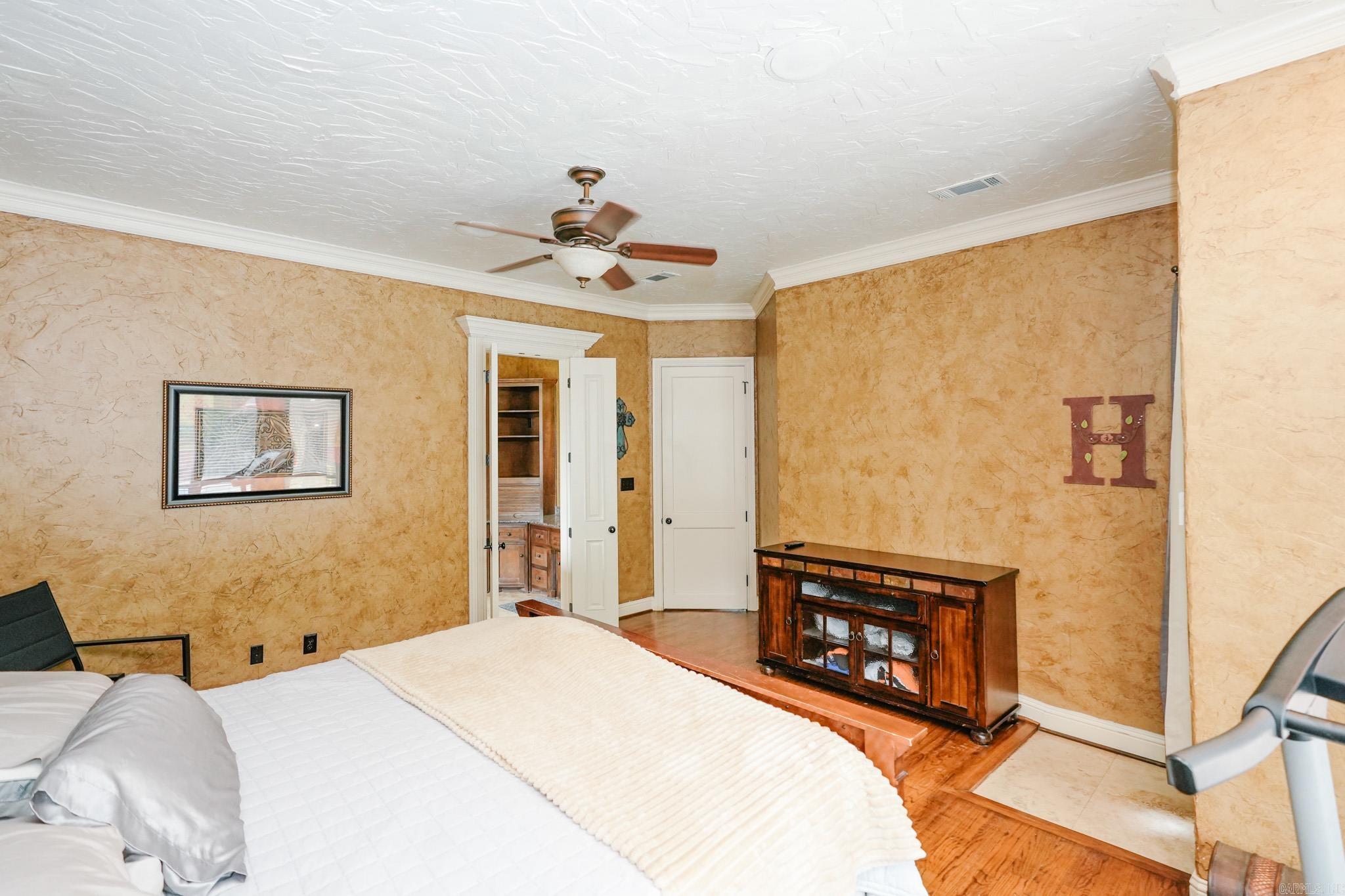 3004 Sterling Drive Property Photo 15
