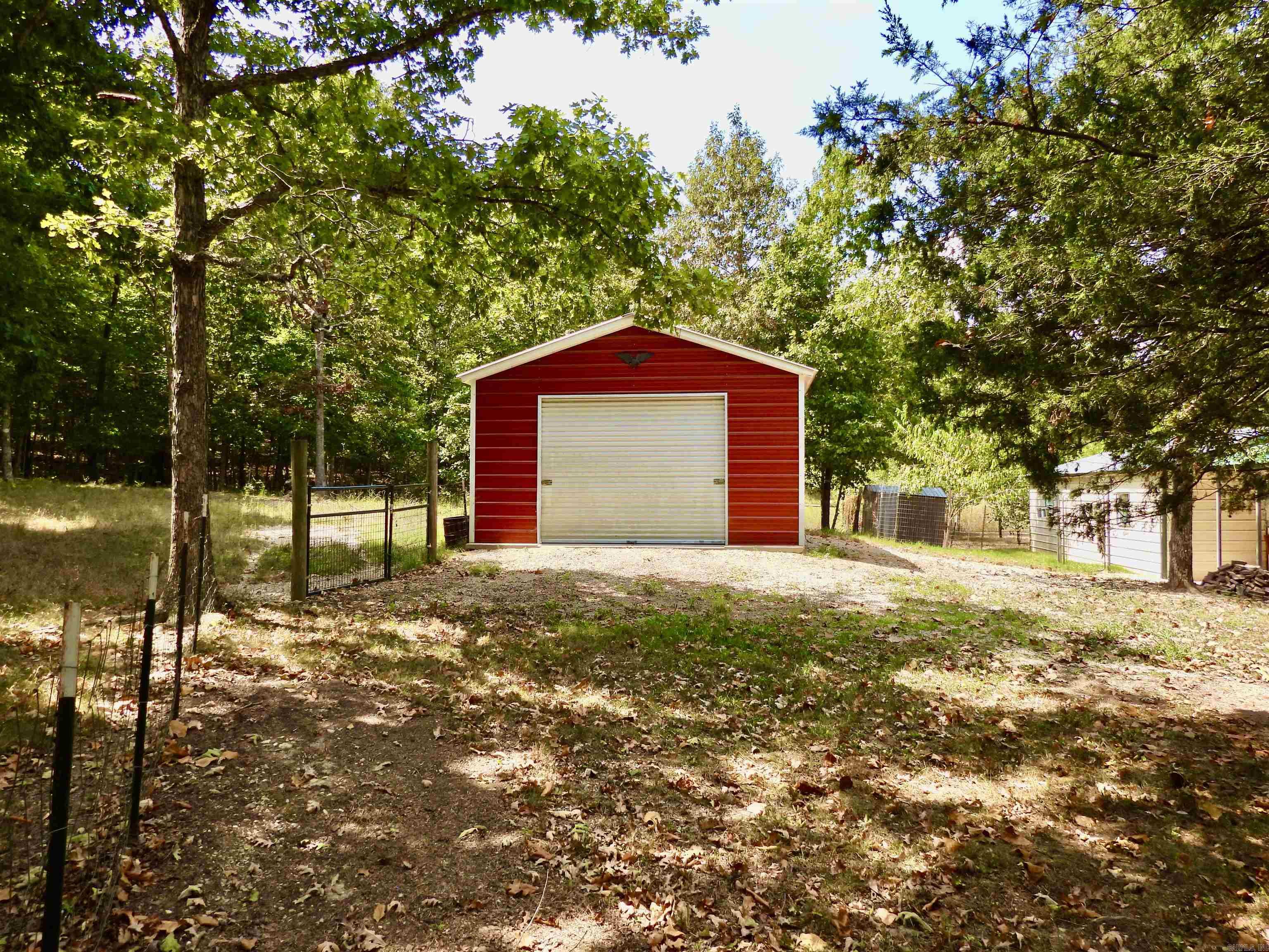 2372 Highway 289 N Property Photo 31