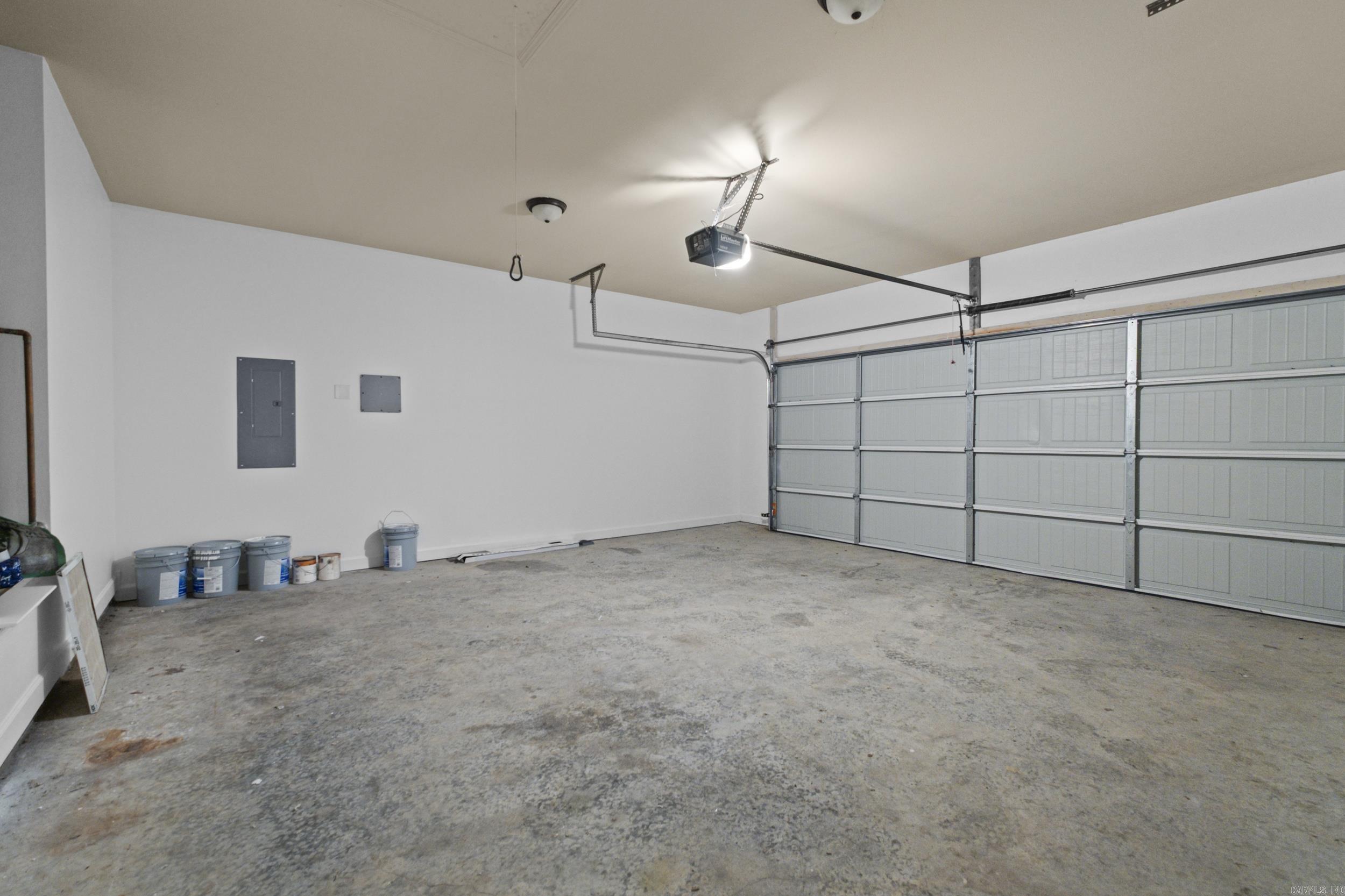 305 Prospect Park Loop Property Photo 29