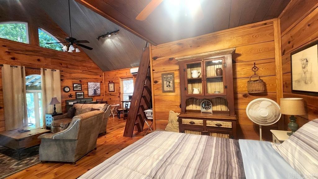 47 Uphill Trail Property Photo 8