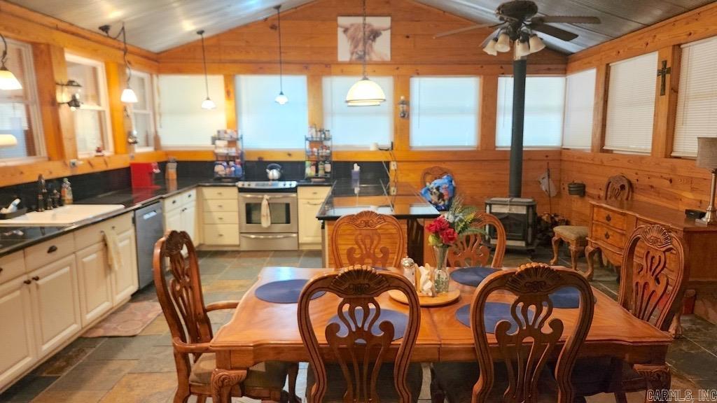 47 Uphill Trail Property Photo 19