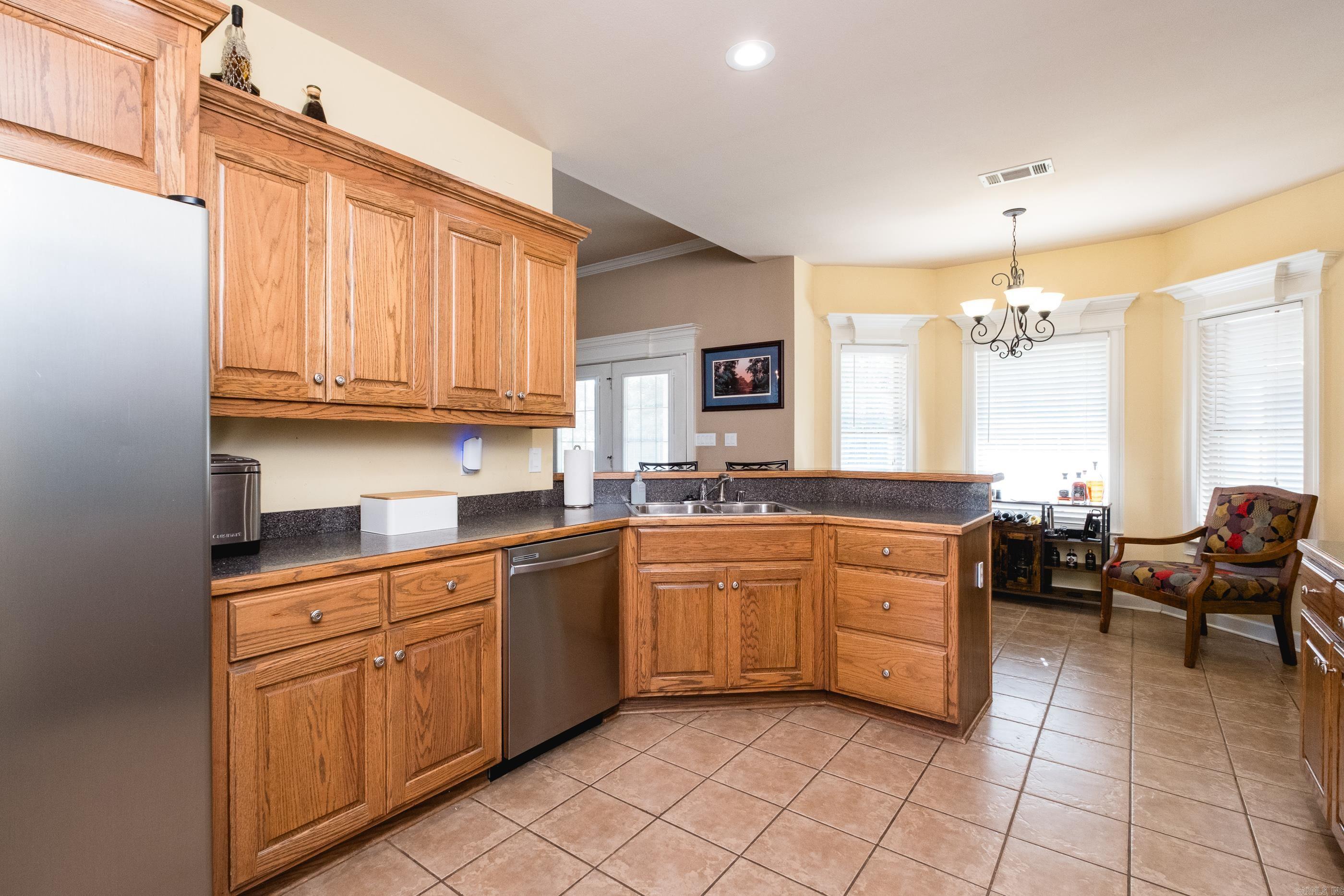 116 Valderrama Drive Property Photo 12