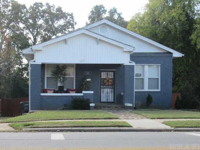605 E 21st Street Property Photo 1