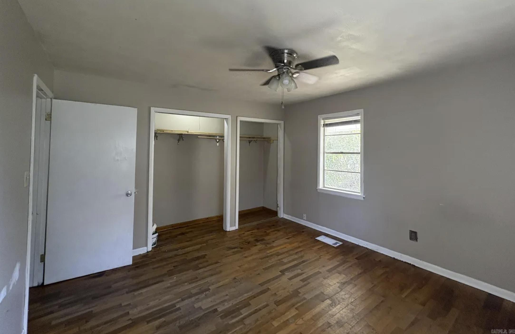 104 W Searcy Property Photo 10