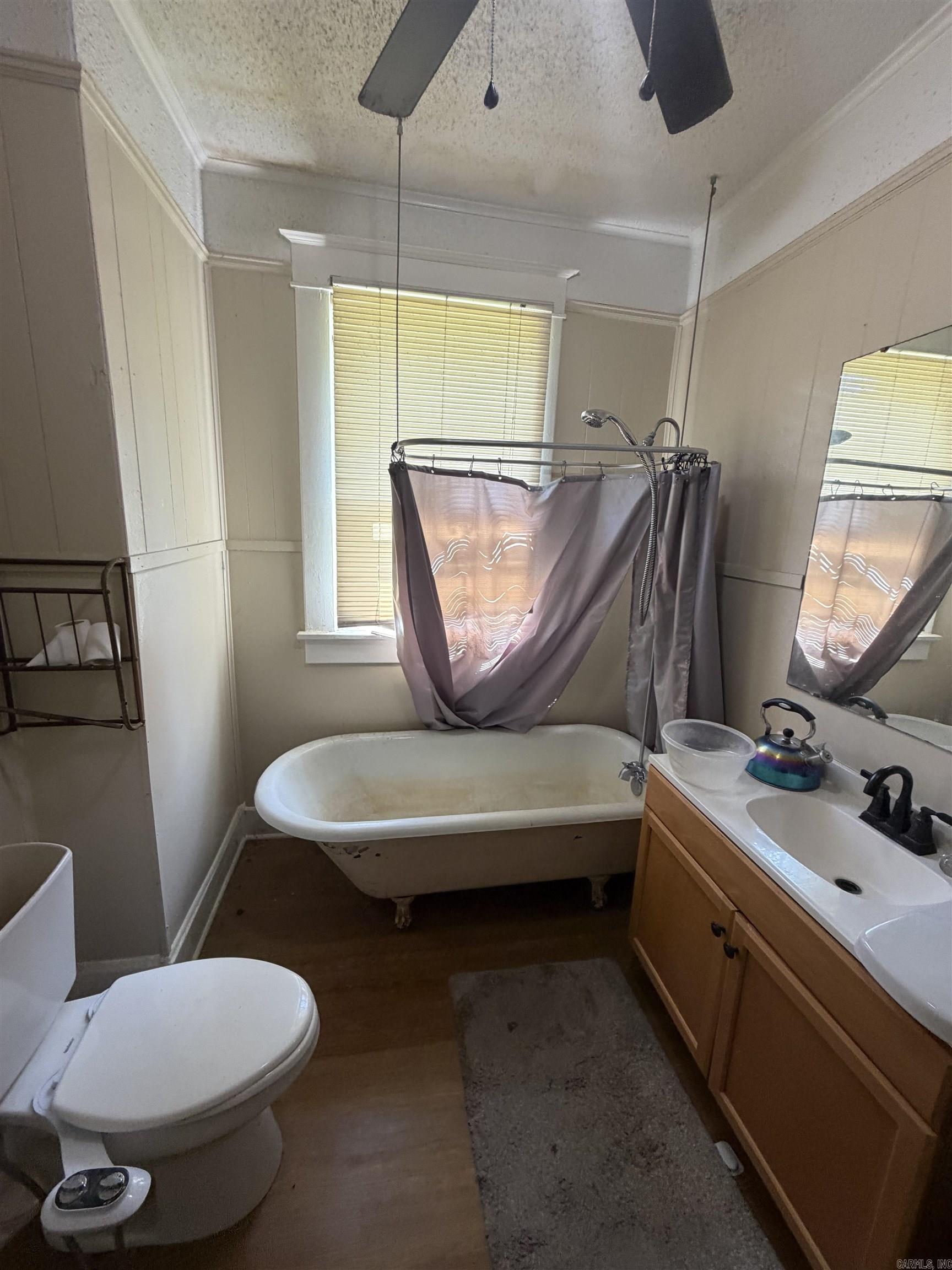 1609 W 16th Avenue Property Photo 8