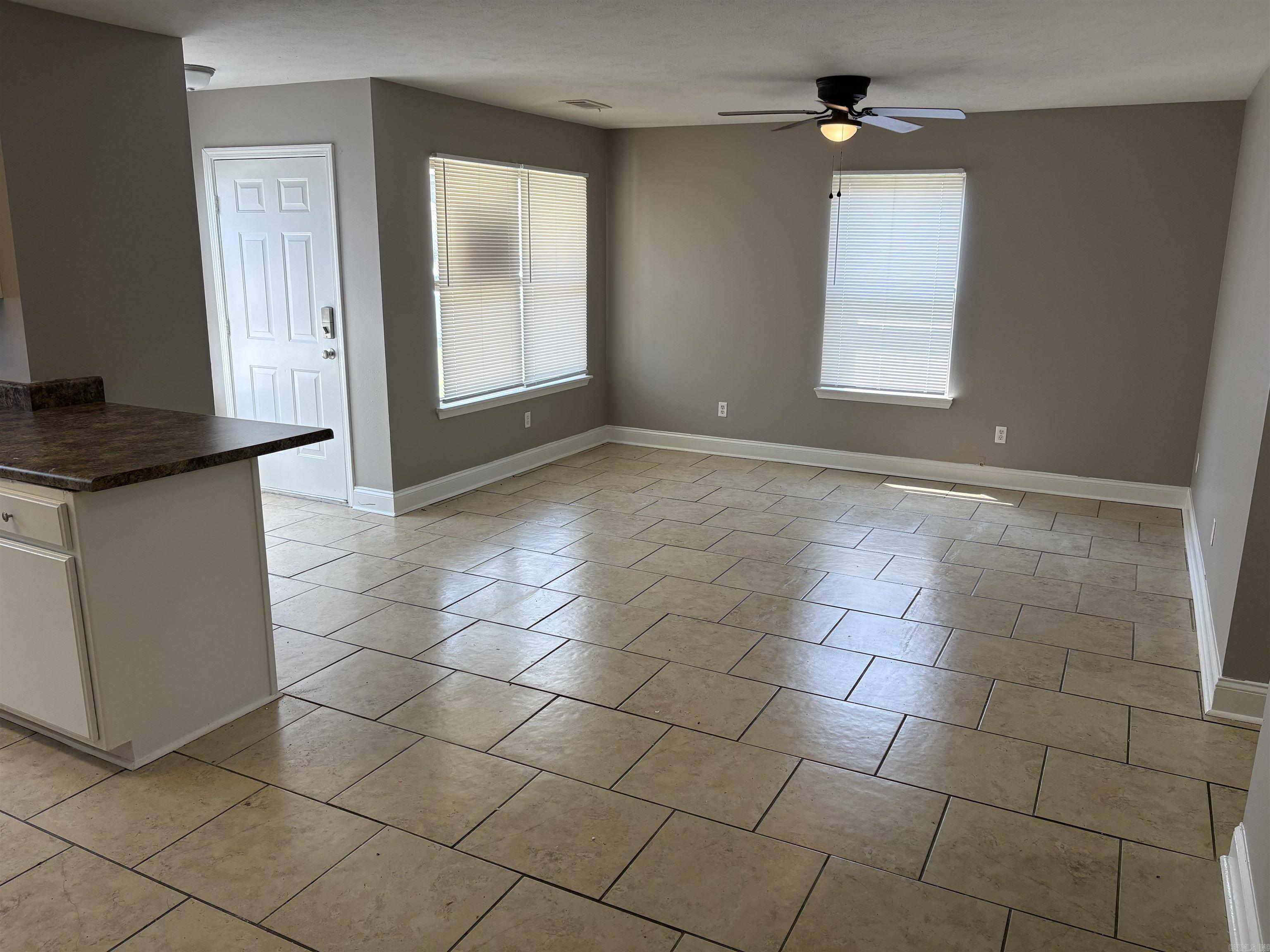 301 Clint Road B Property Photo 2