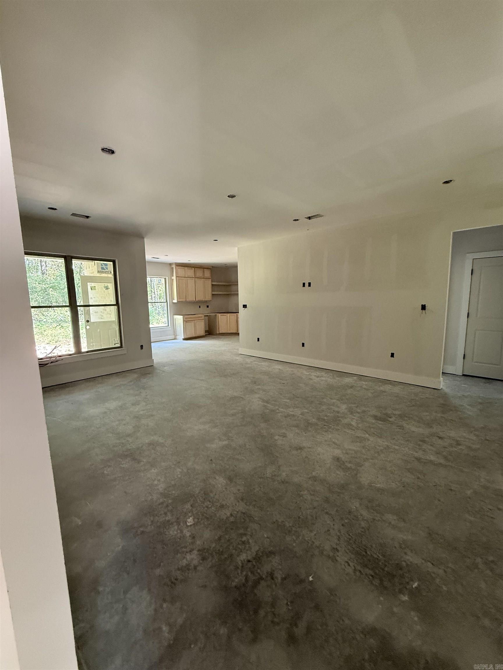 1019 Black Oak Trail Property Photo 3