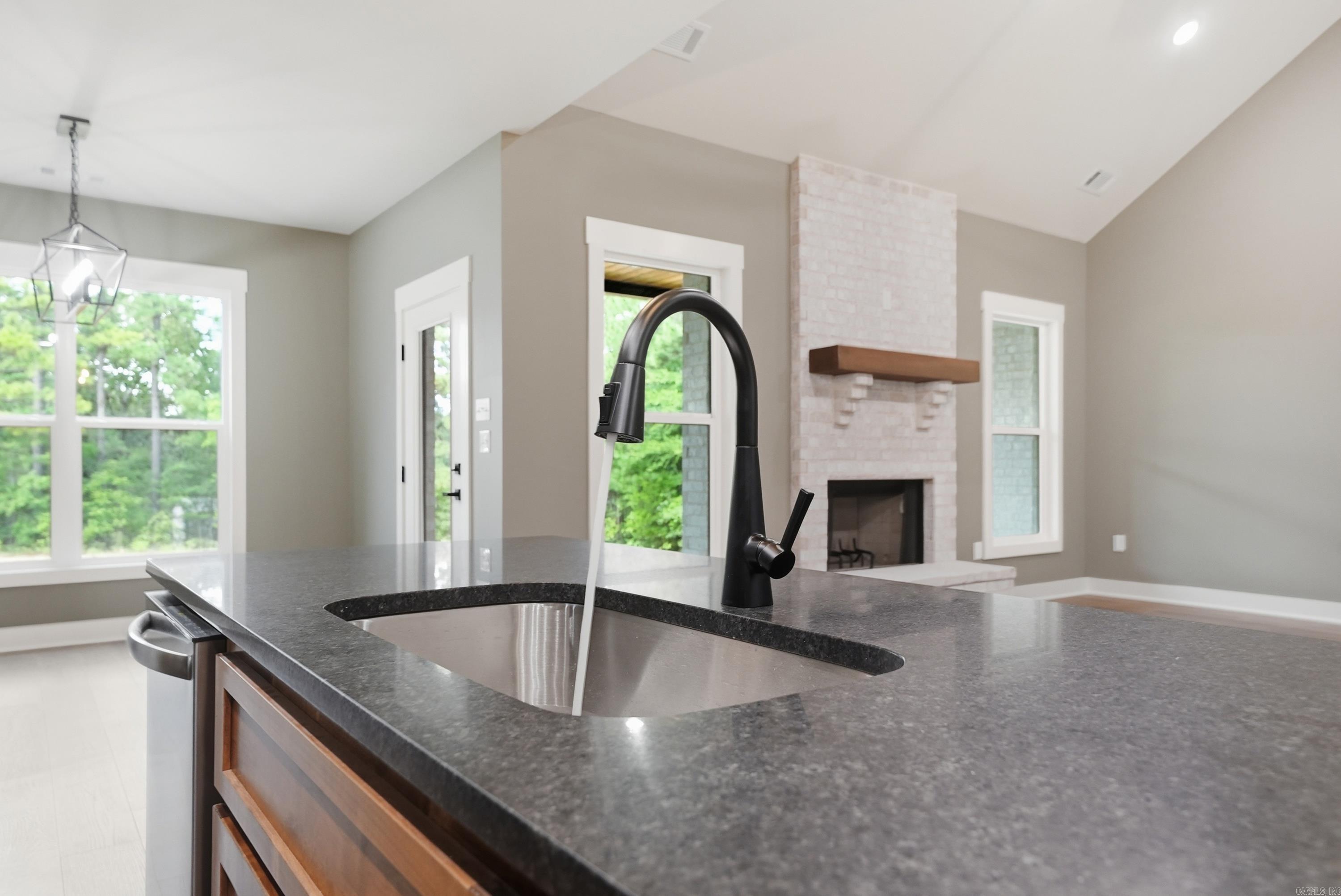 8 Forsythia Lane Property Photo 14
