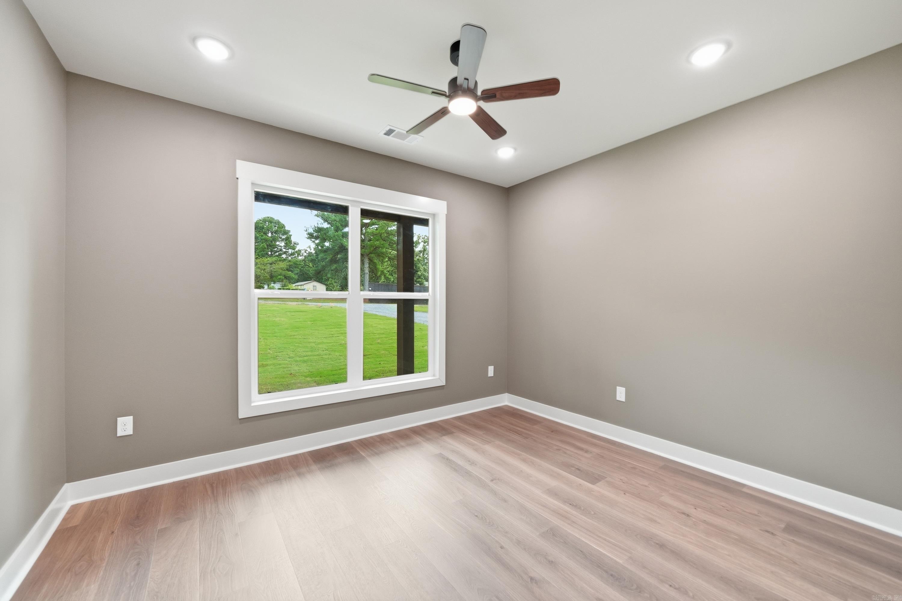 8 Forsythia Lane Property Photo 37