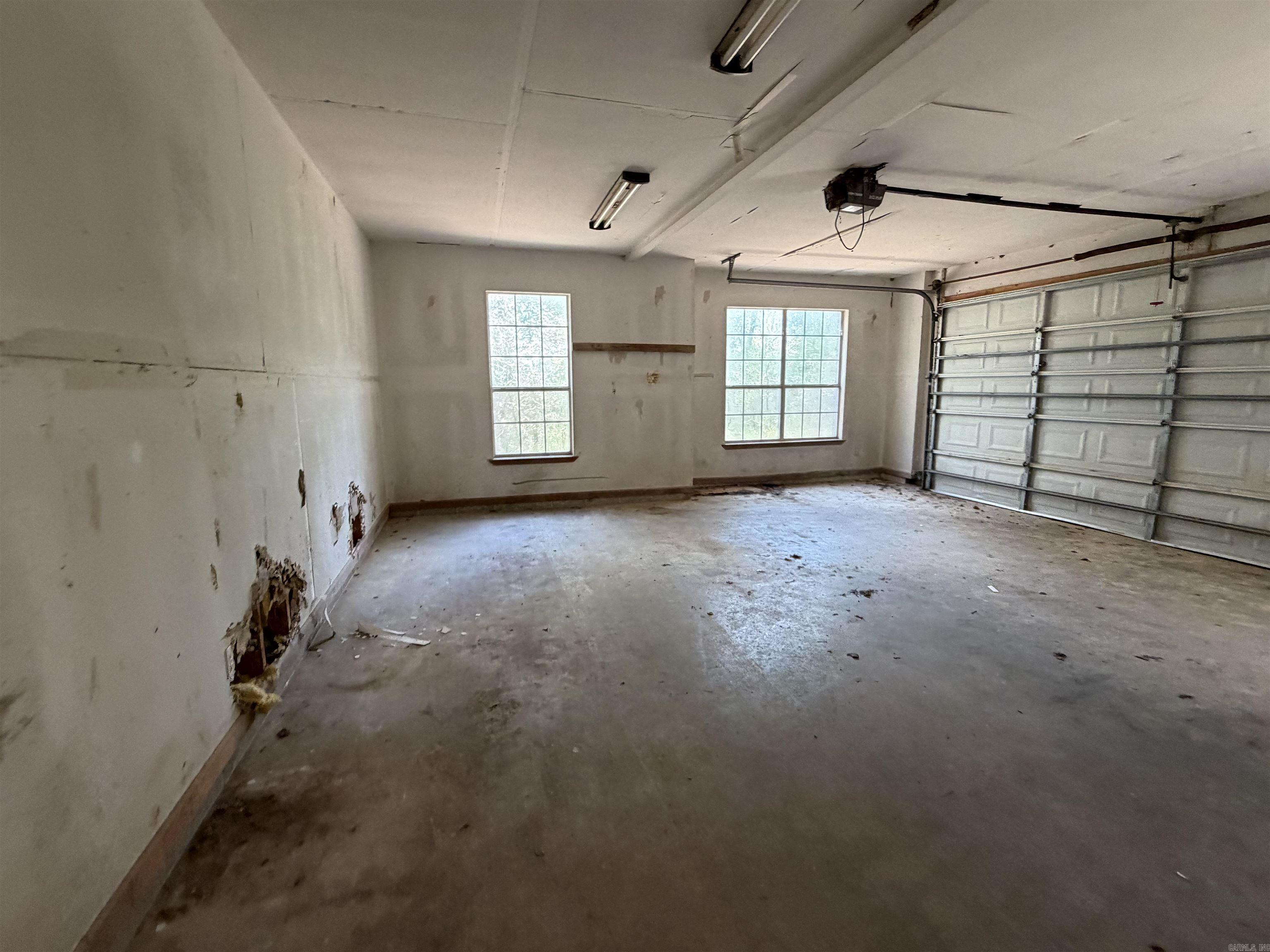 104 W Lewisburg Road Property Photo 21
